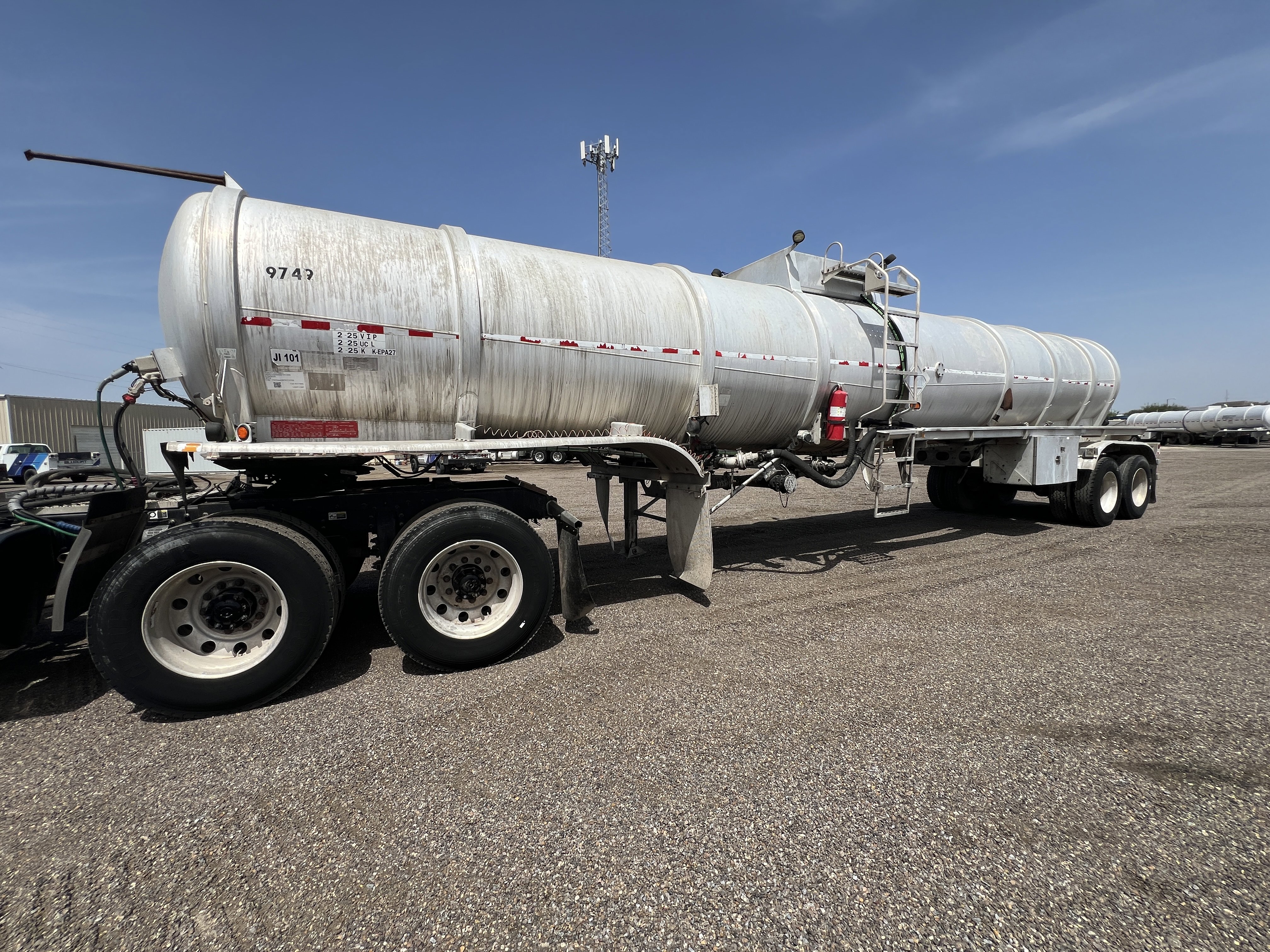 2015 TROXELL 200BBL TANKER