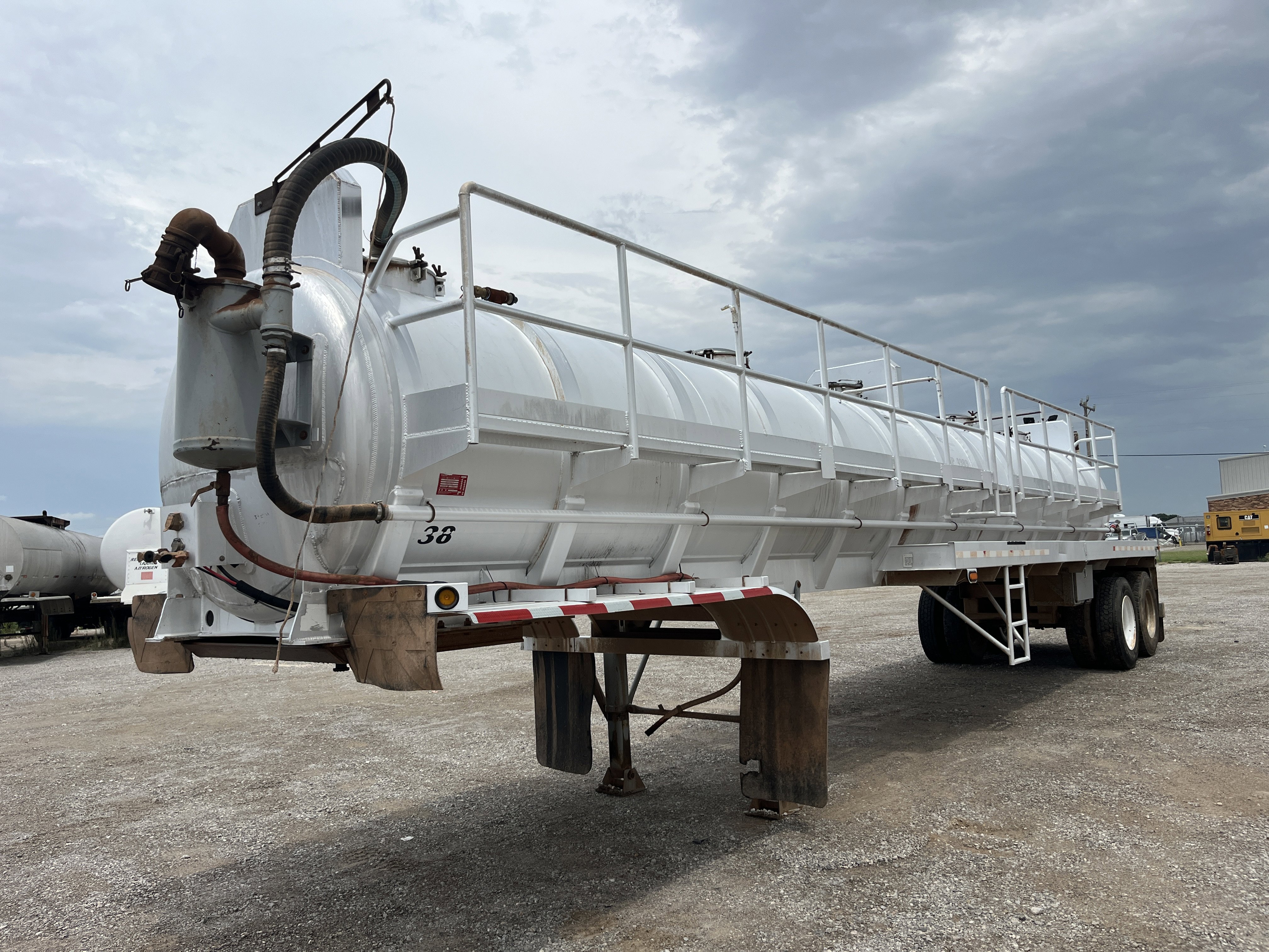 2012 DRAGON 150BBL ALUMINUM VAC TRAILER