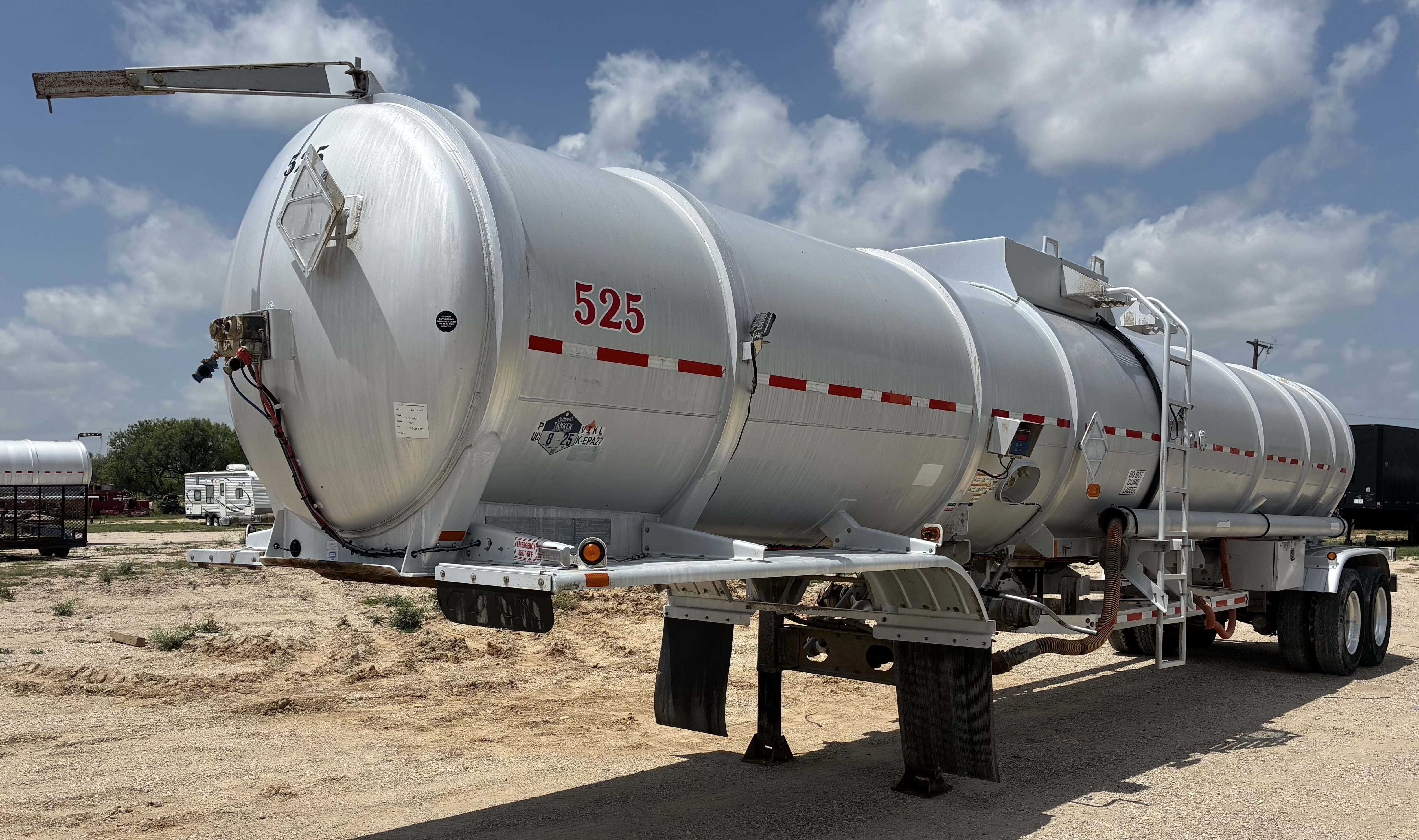 2012 HEIL 200BBL CRUDE TANKER