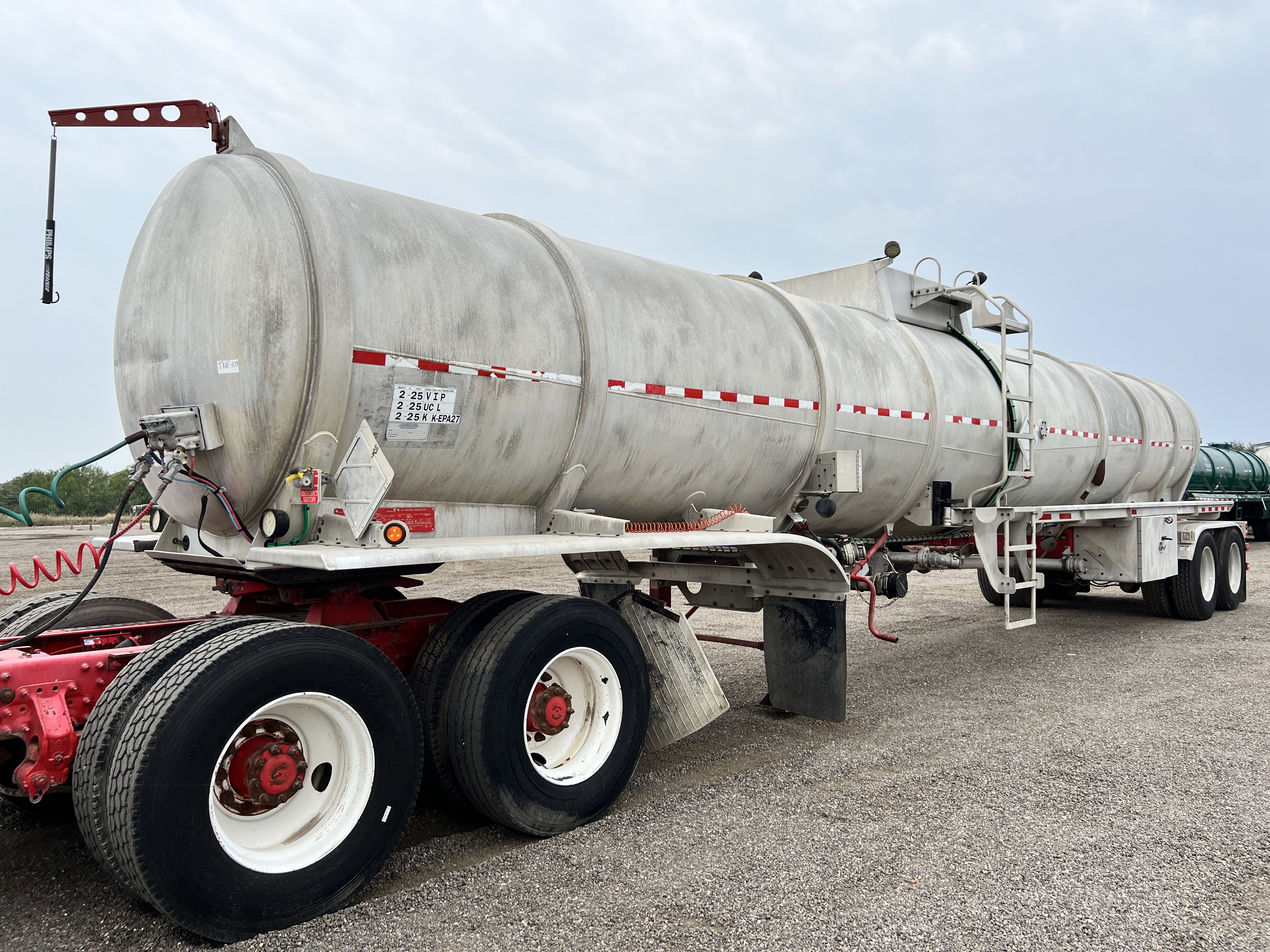 2015 TROXELL 200BBL TANKER