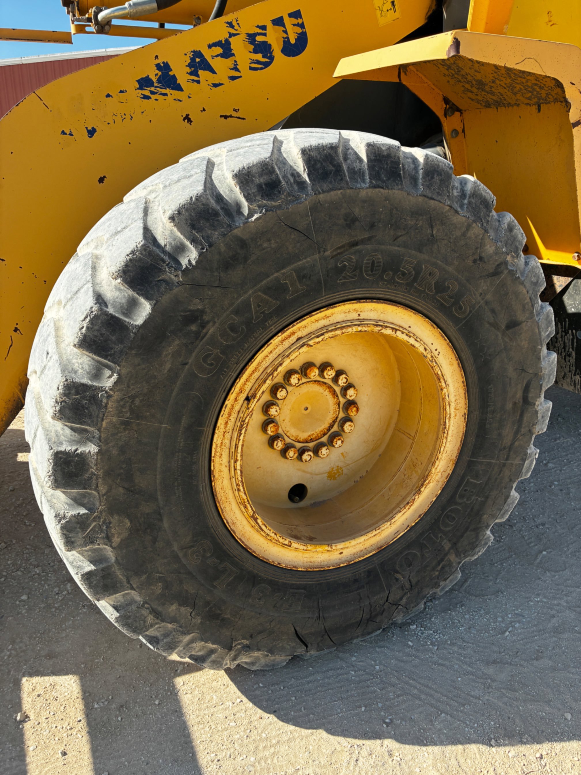 2014 JLG WA320