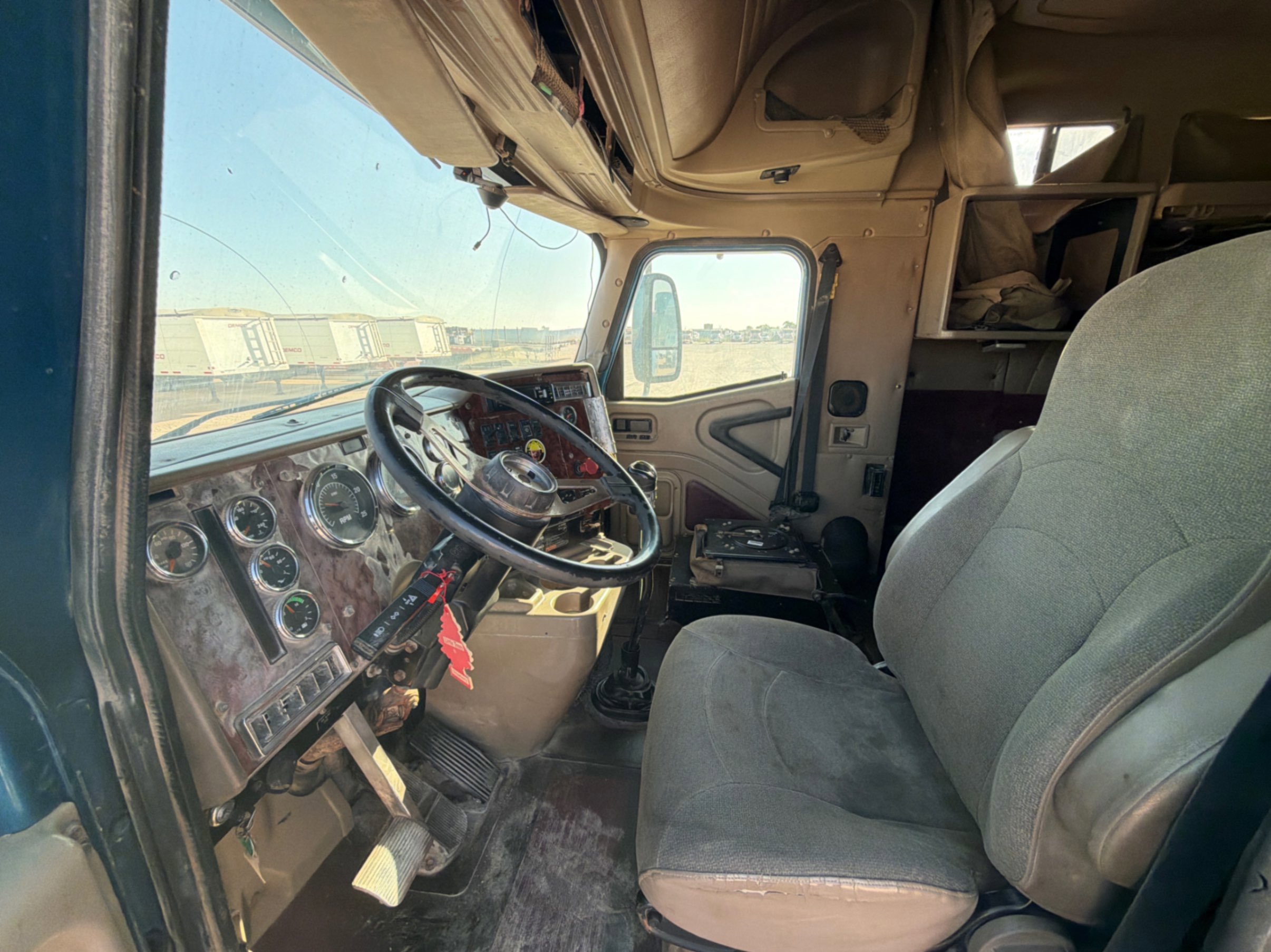 2015 Mack VISION