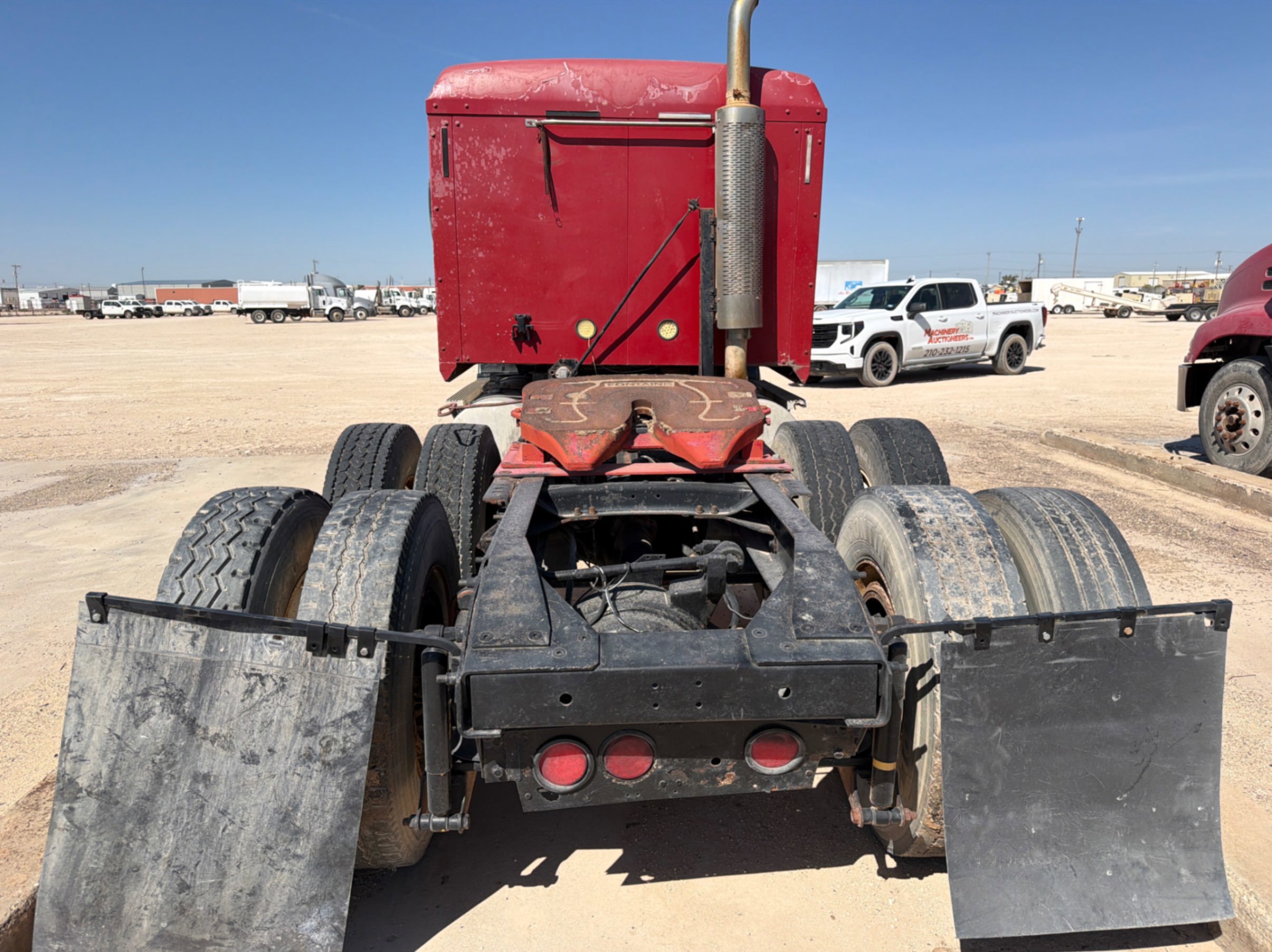 2001 Mack VISION