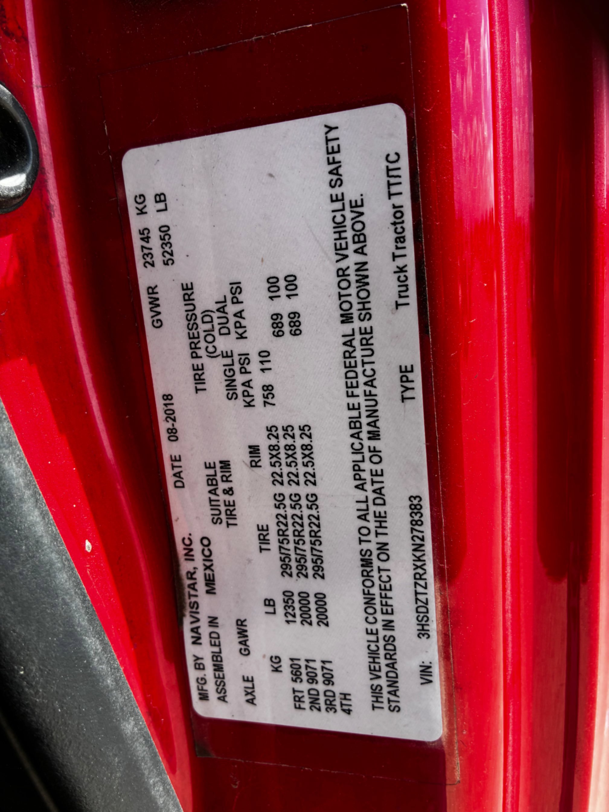 2015 Mack VISION