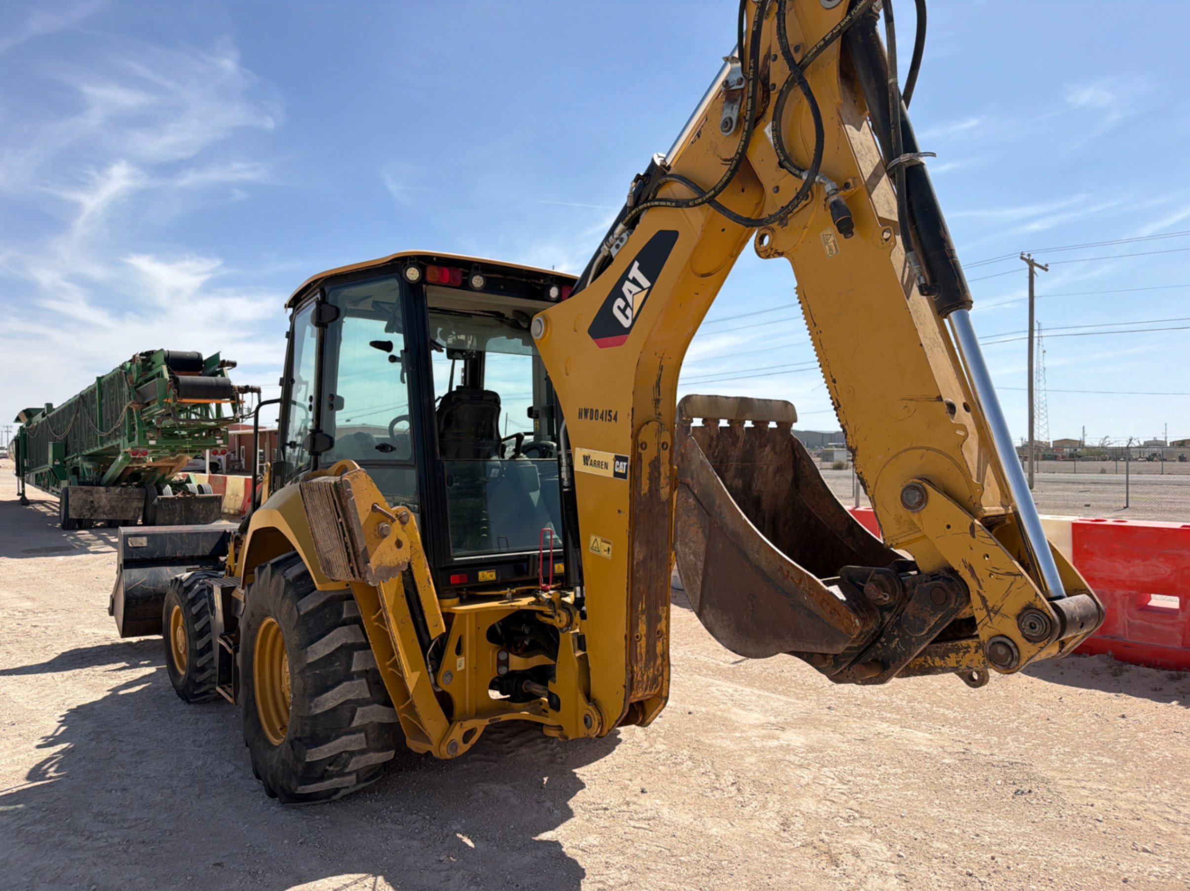 2015 Caterpillar 420F2