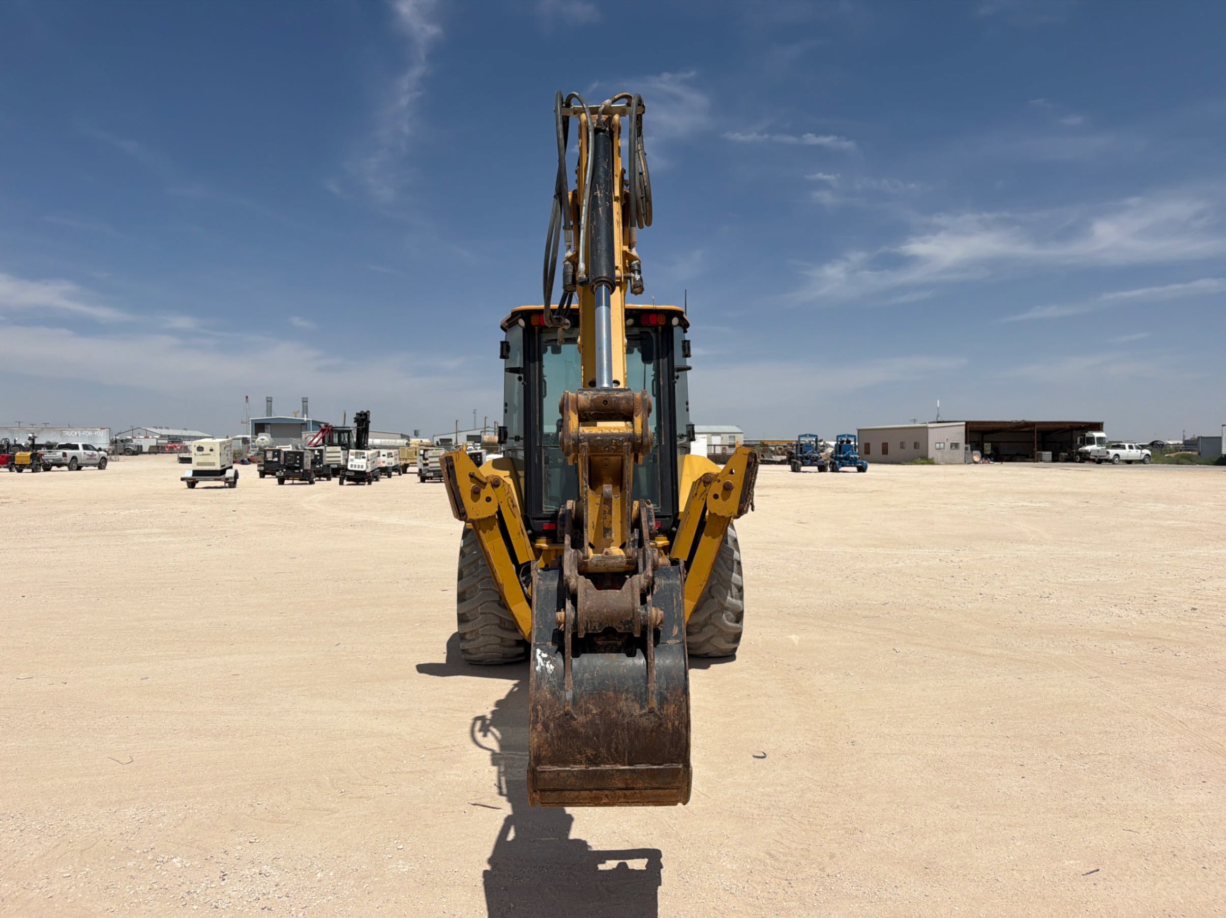 2021 Caterpillar 420F2