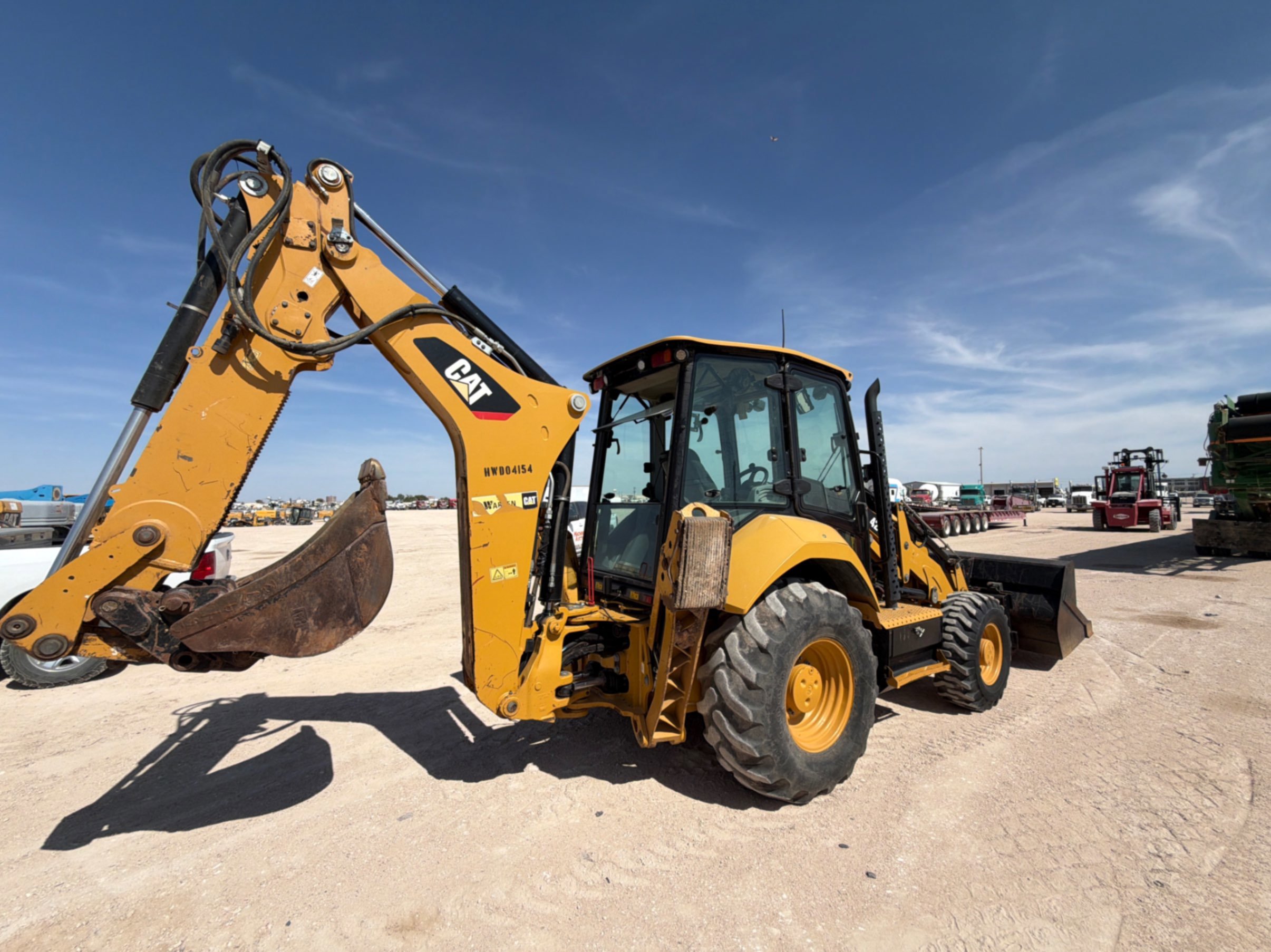 2015 Caterpillar 420F2