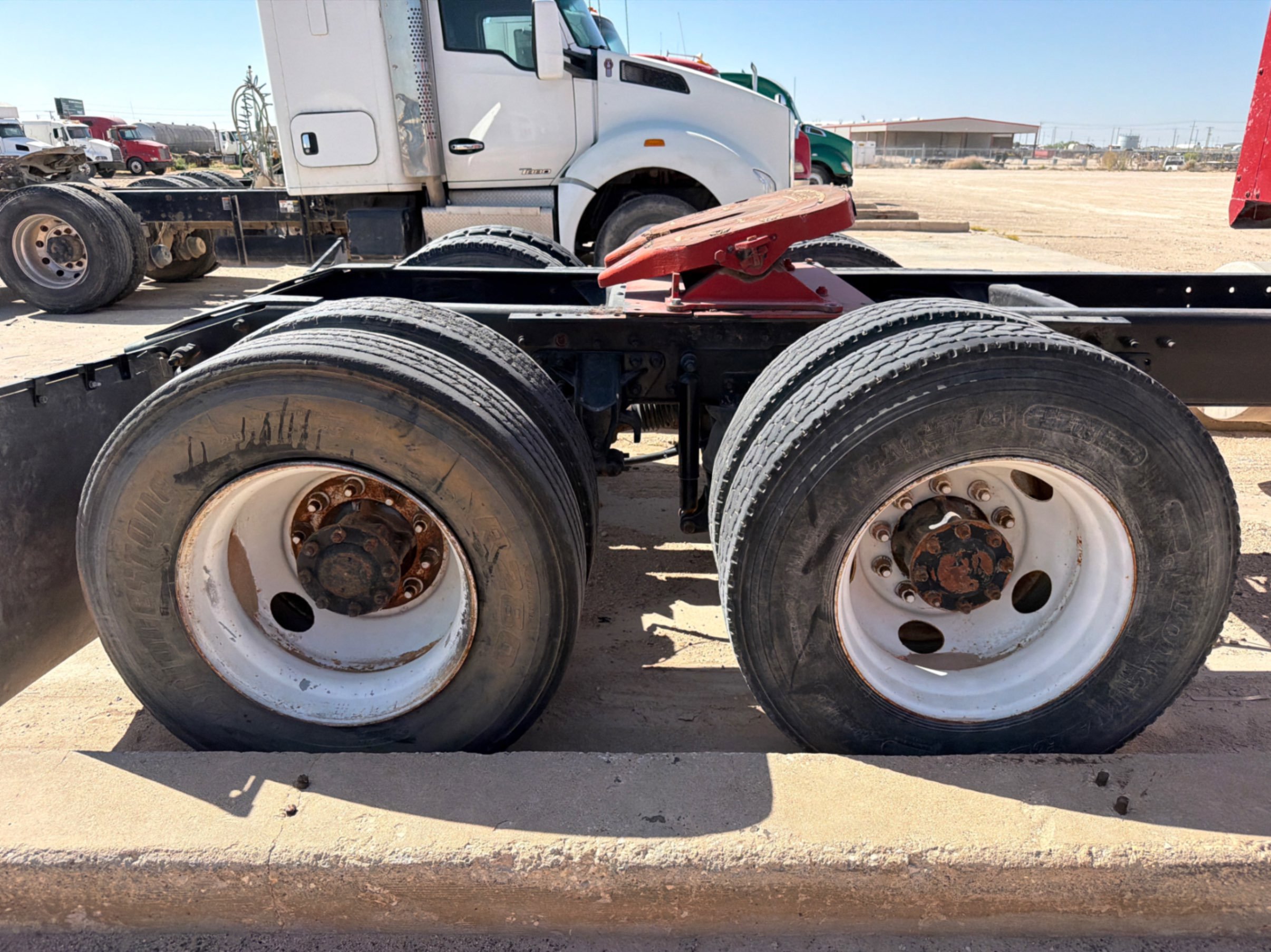2001 Mack VISION