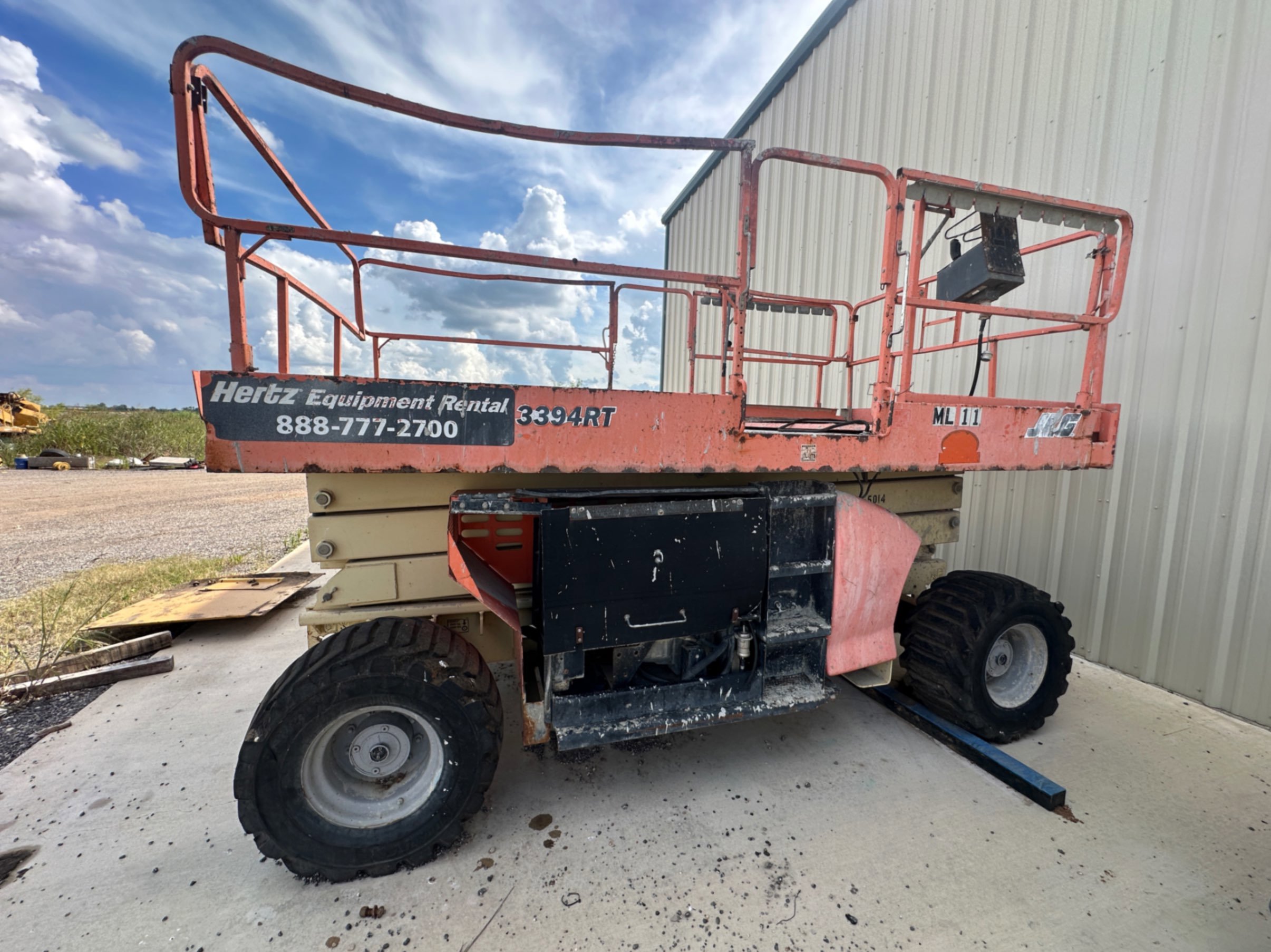 2005 JLG G9-43A