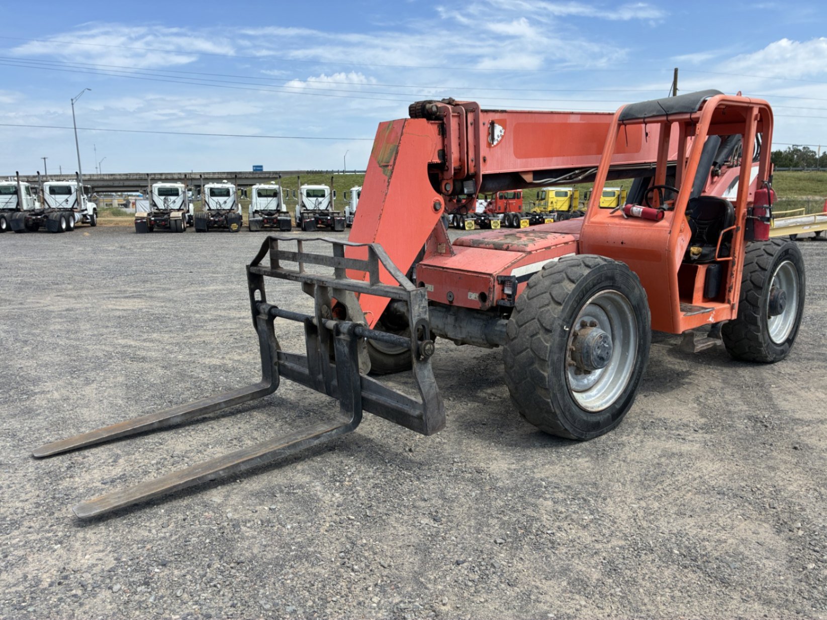 2015 Hyster 10054
