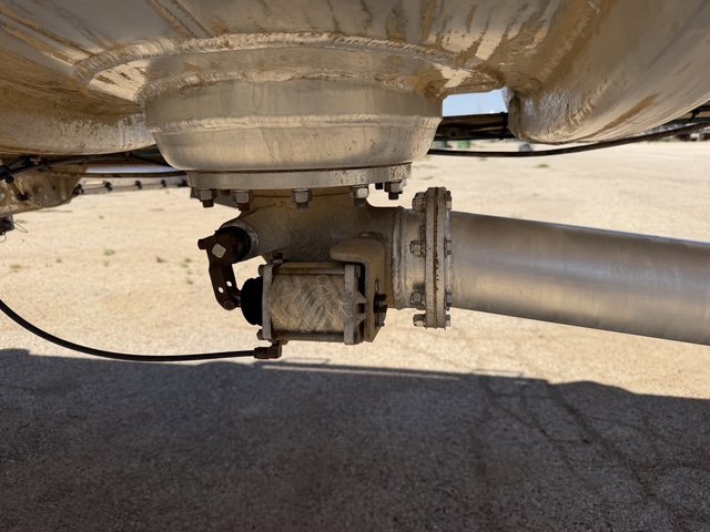 2000 Trojan 130BBL