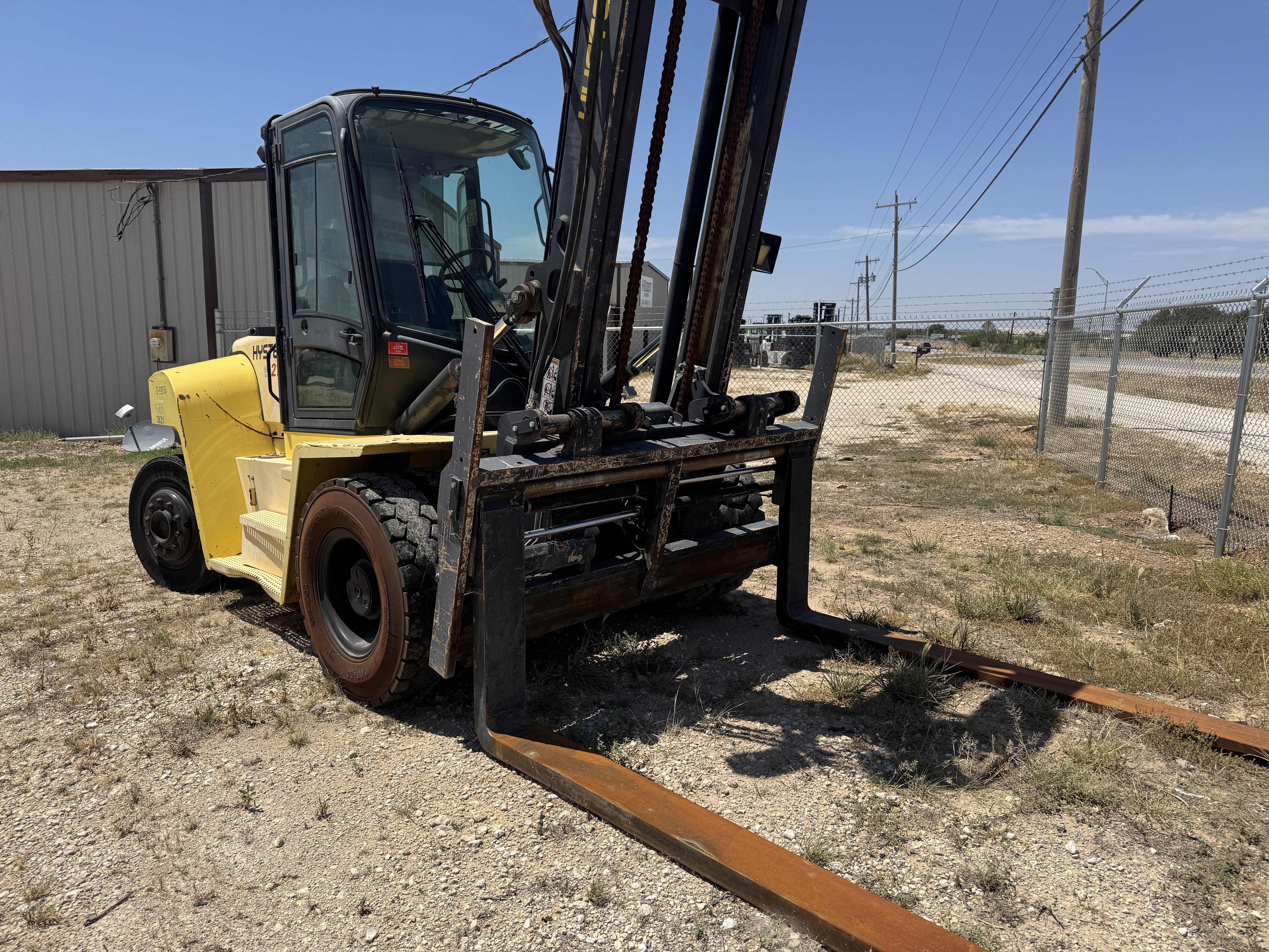 2015 Hyster 10054