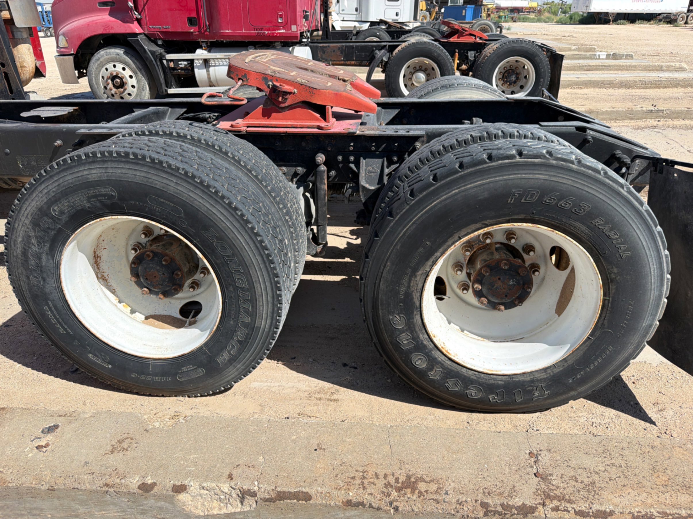 2001 Mack VISION