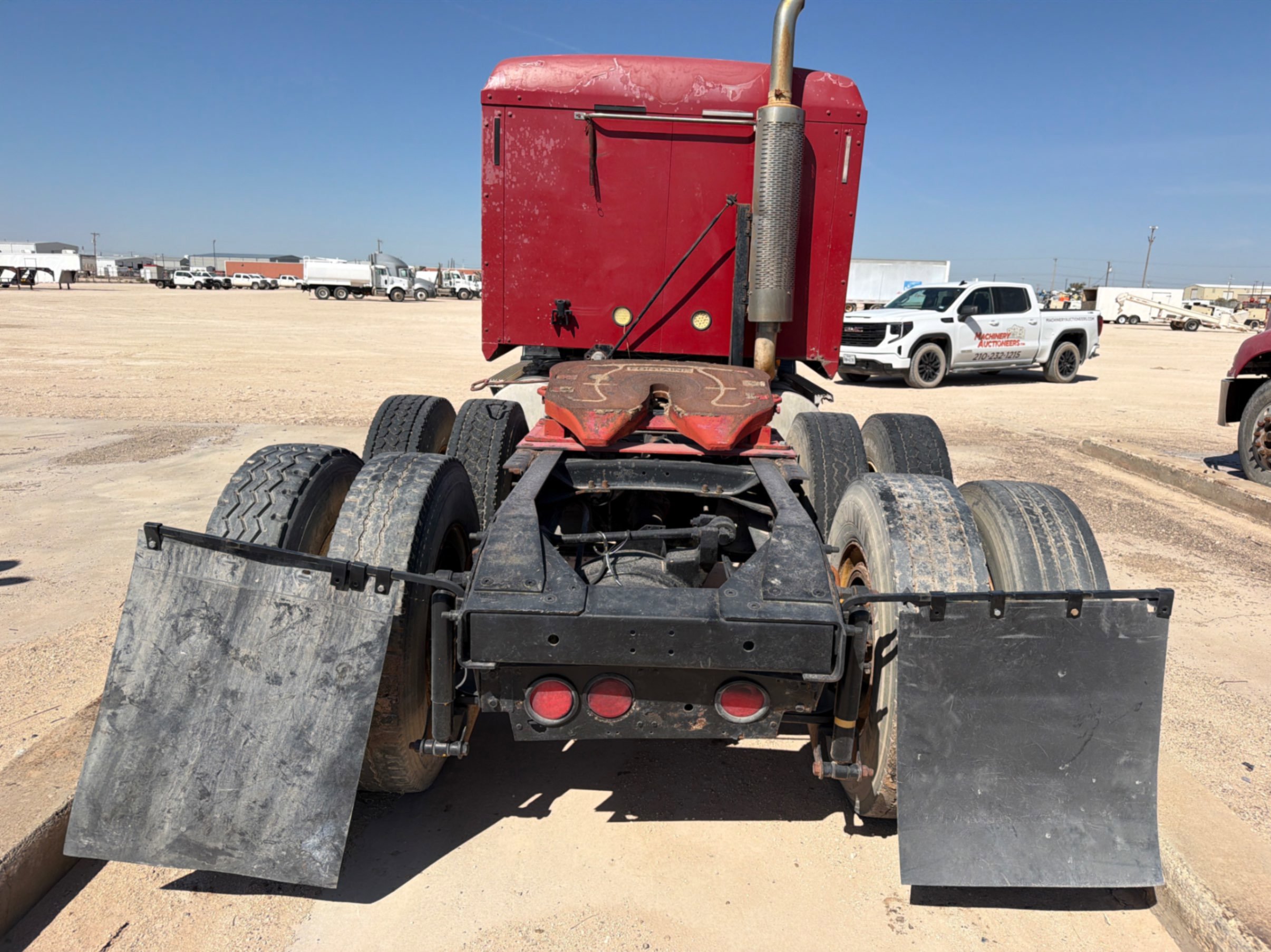 2001 Mack VISION