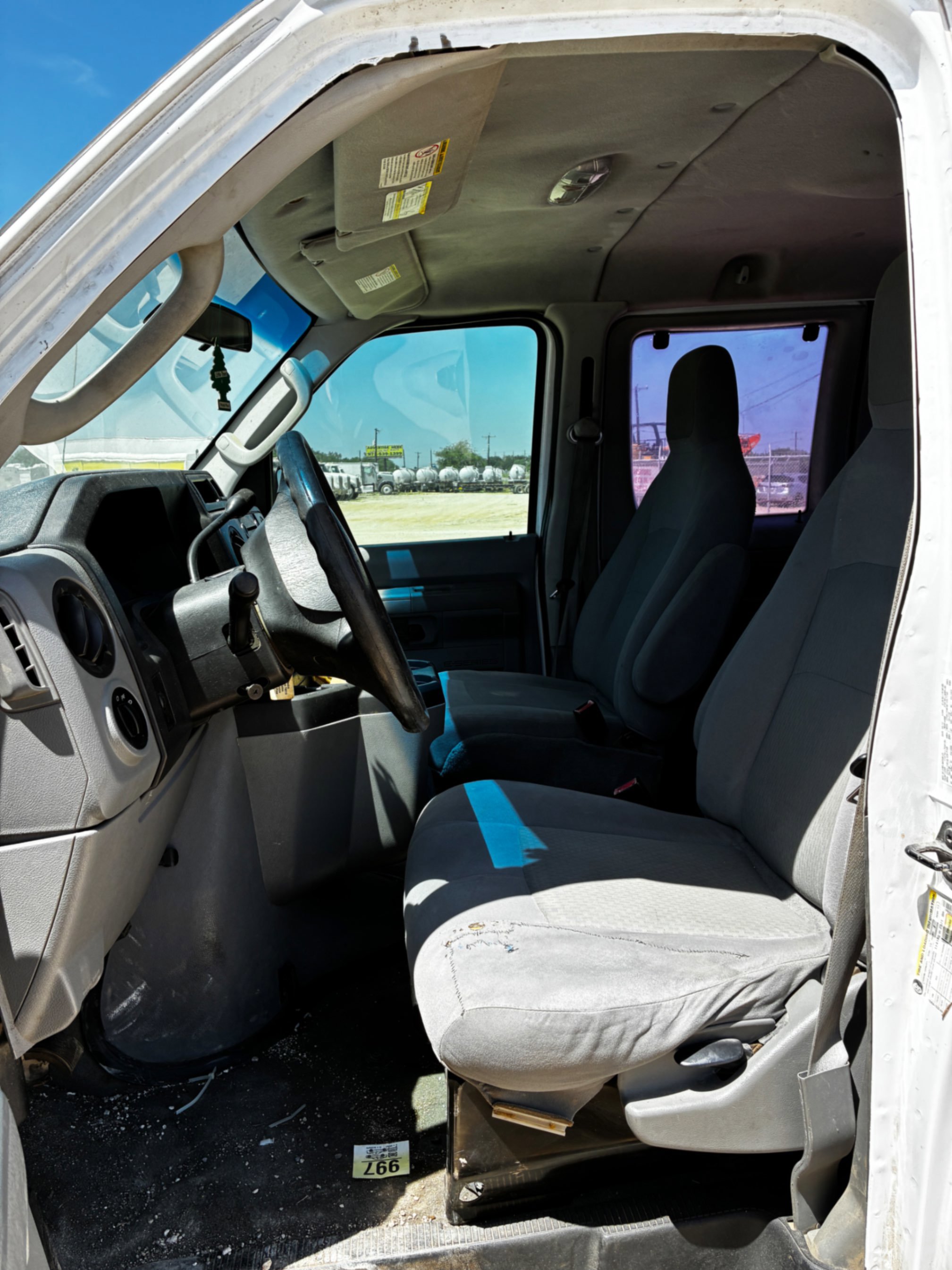 2012 Ford E-SERIES