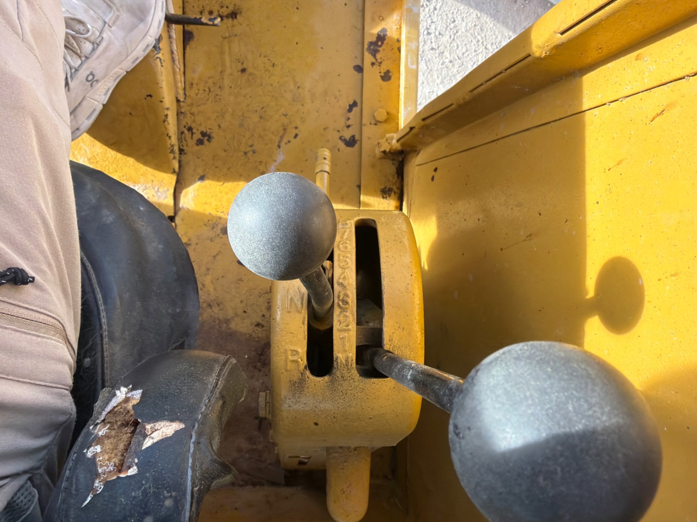 2006 Caterpillar 326FL