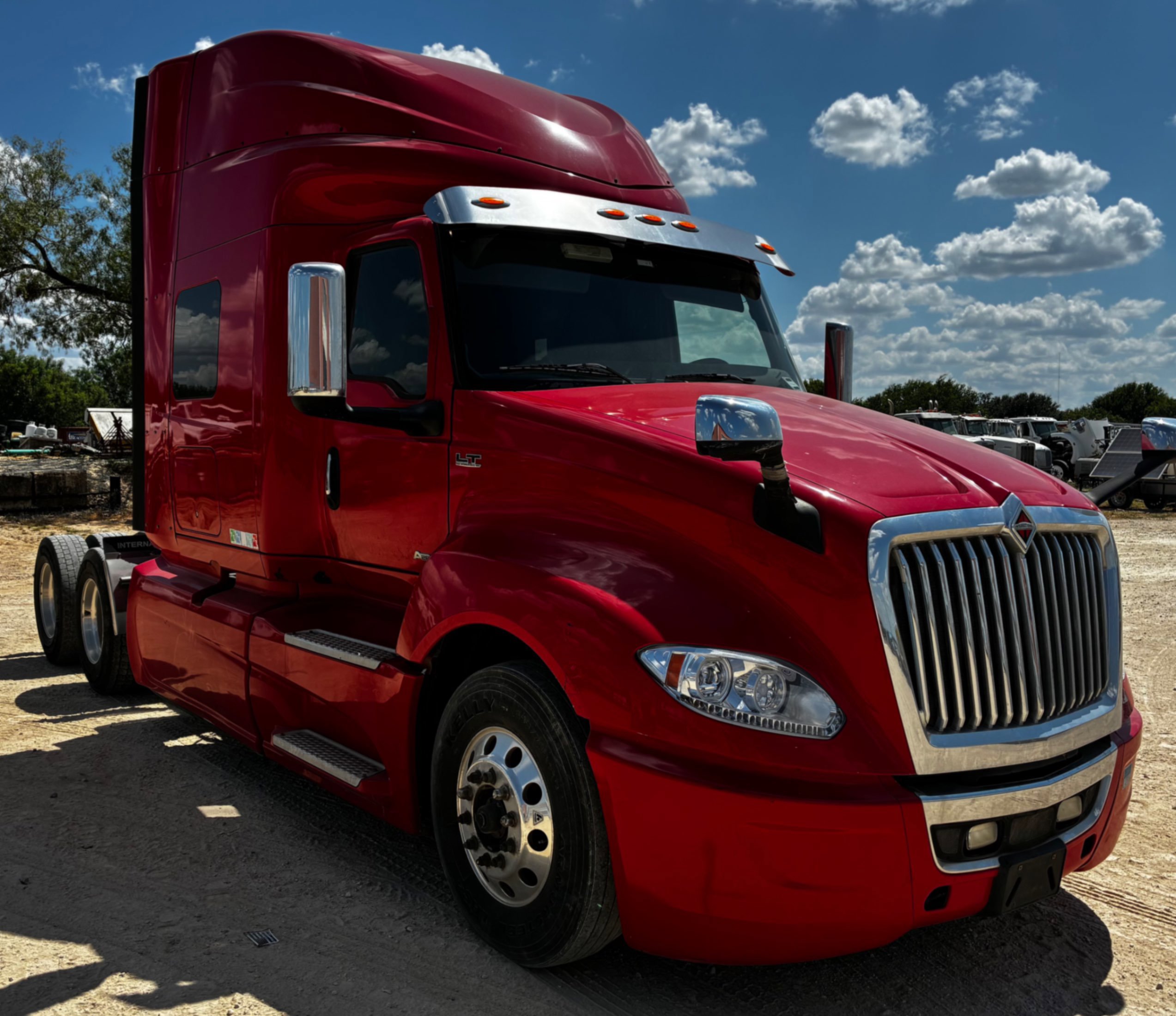 2015 Mack VISION