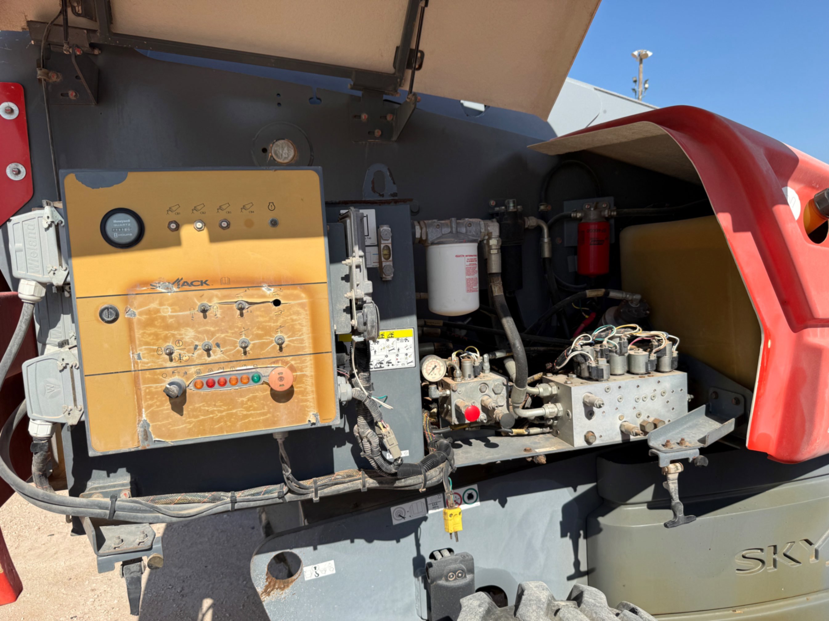 2021 Skyjack 249D