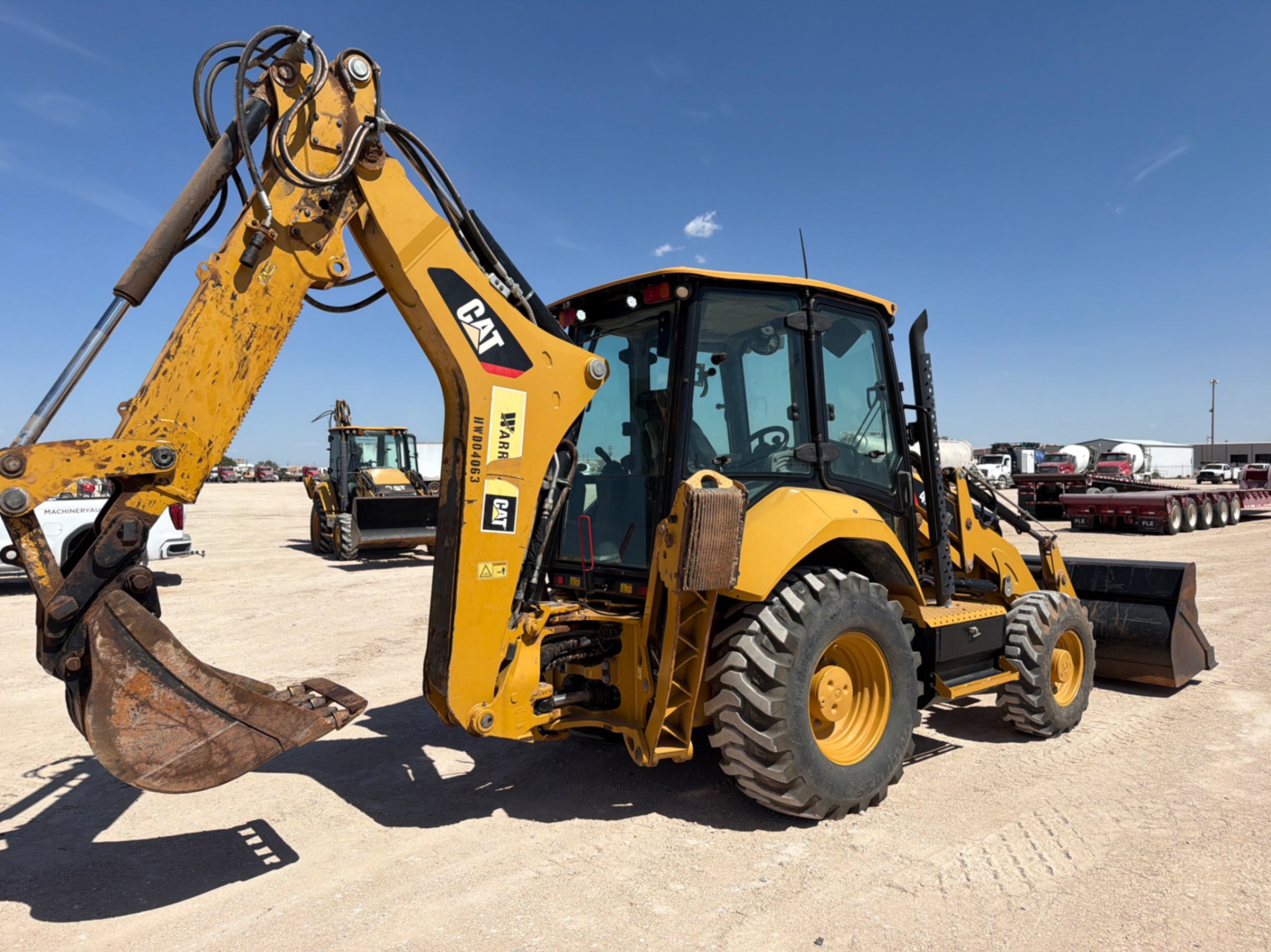2015 Caterpillar 420F2