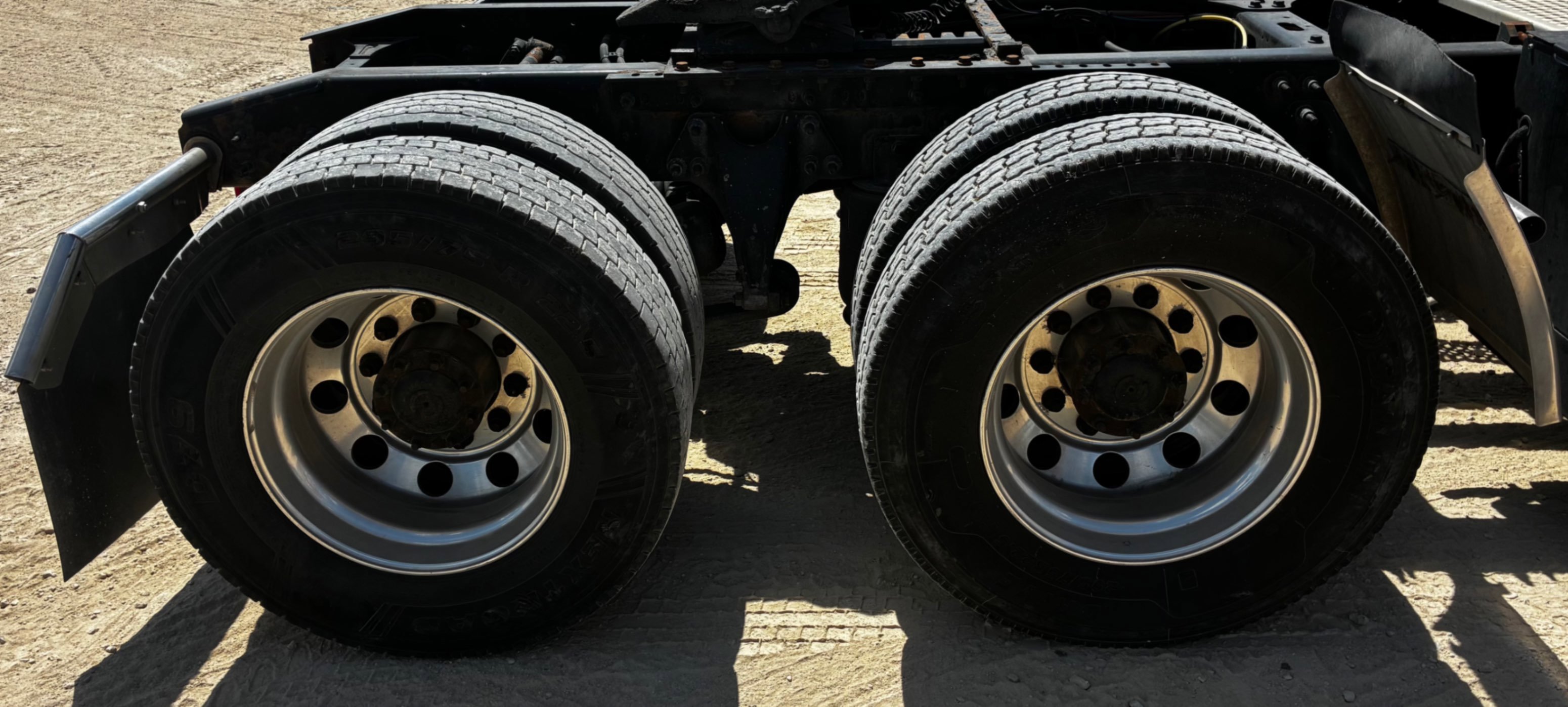 2015 Mack VISION