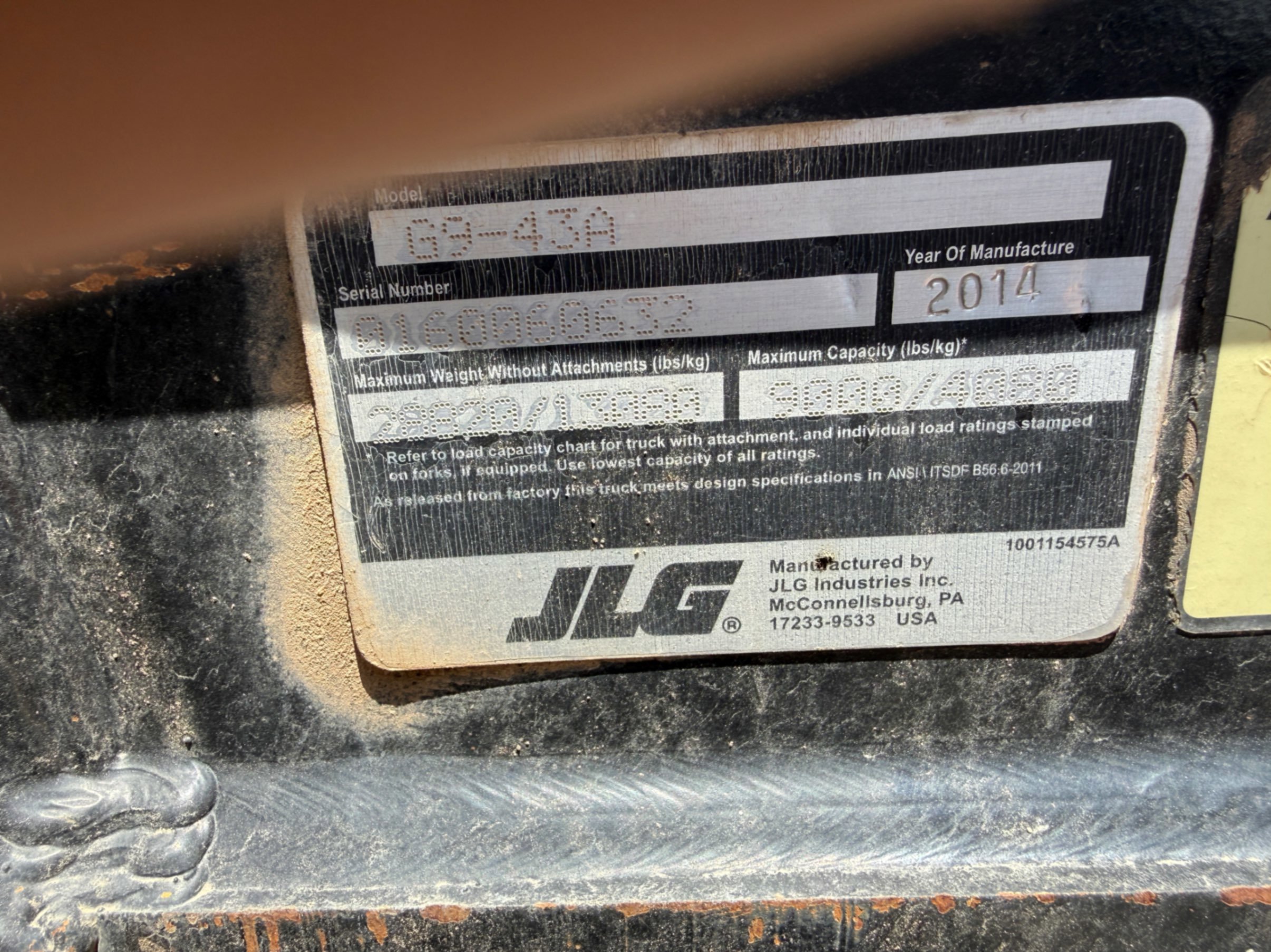 2014 JLG WA320