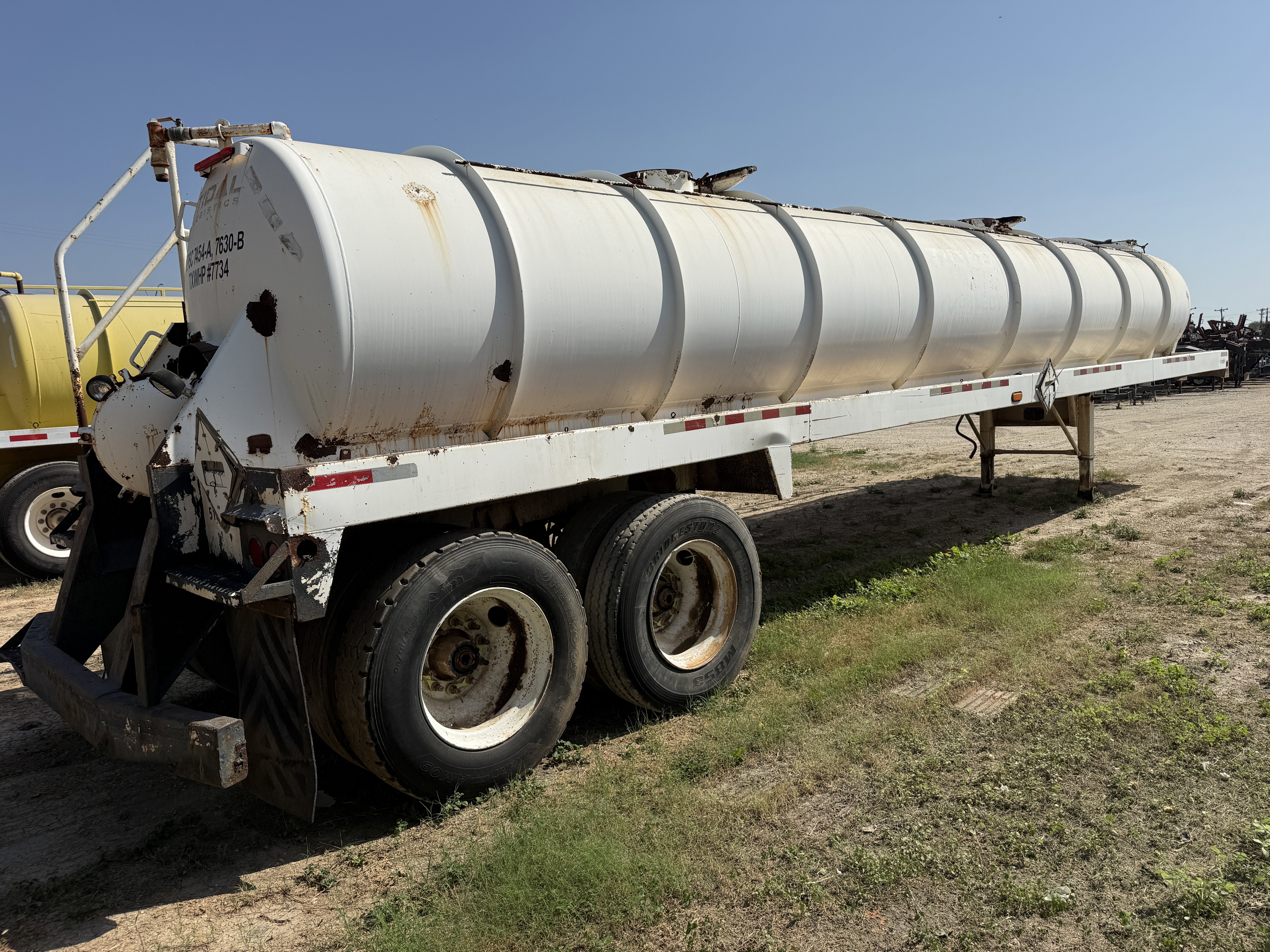 1998 Trojan 130BBL