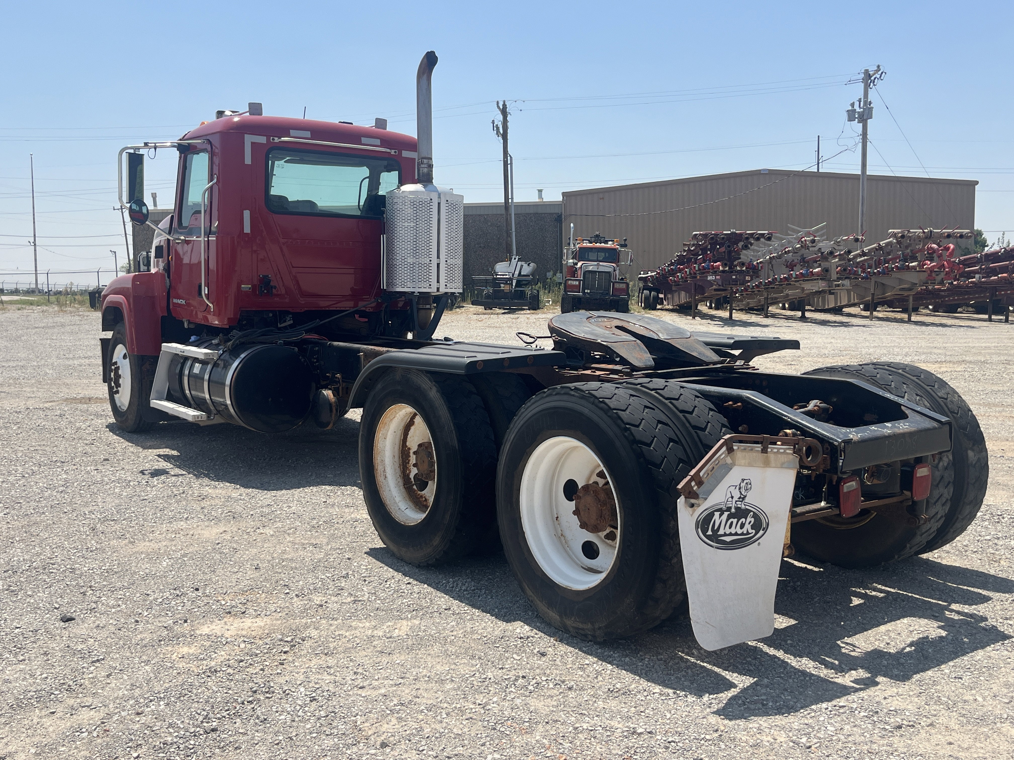 2001 Mack VISION