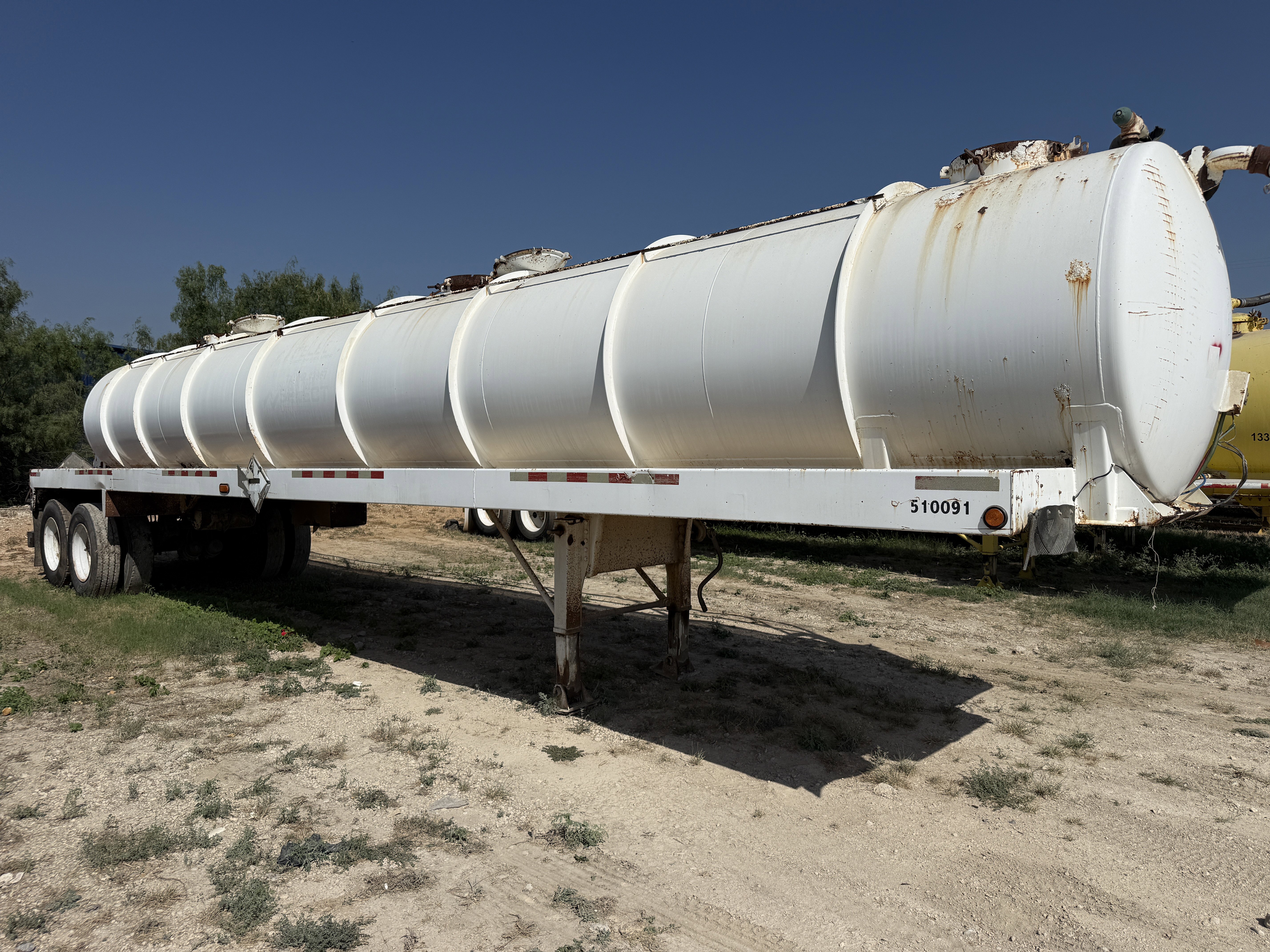 1998 Trojan 130BBL
