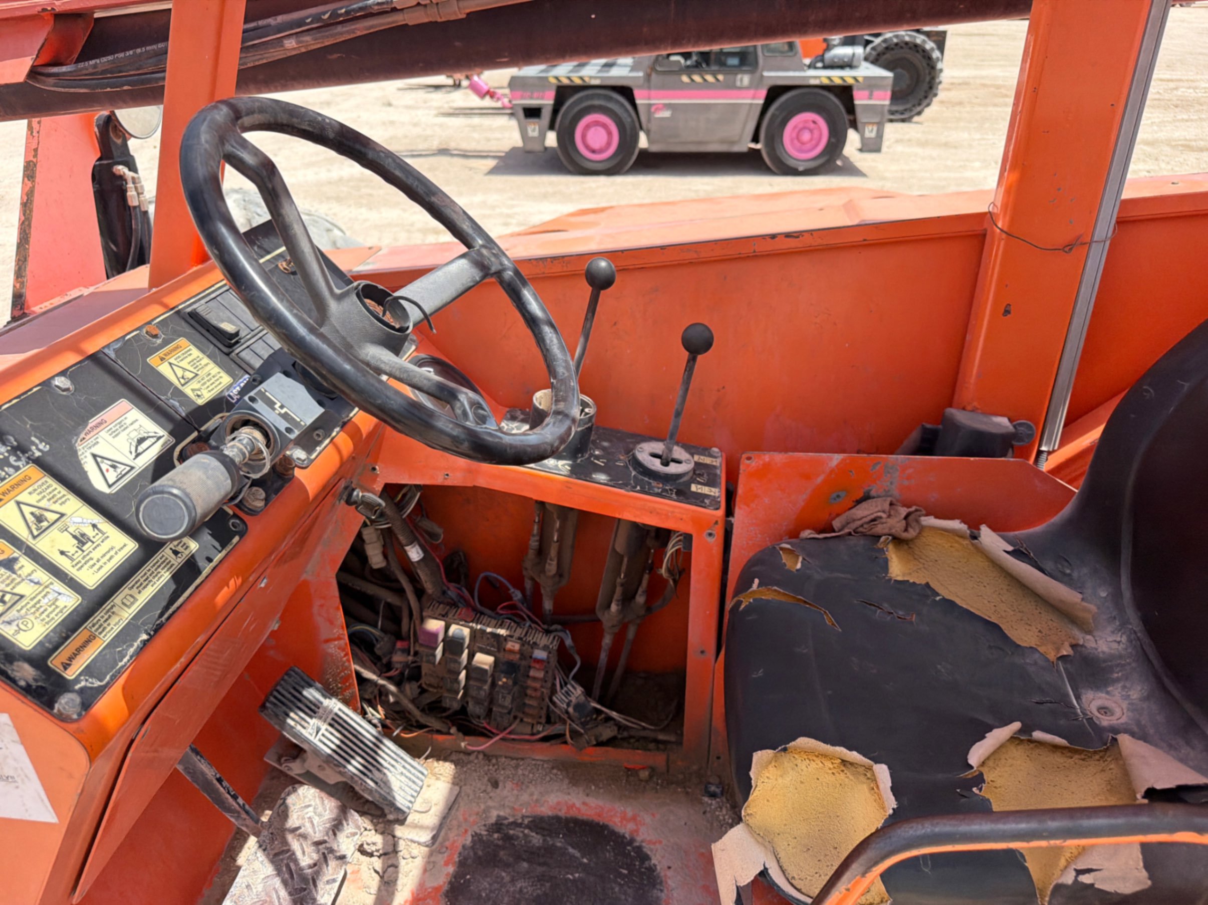 2015 Hyster 10054