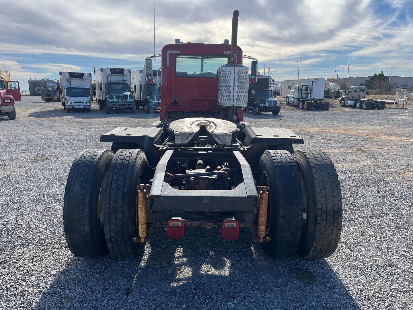 2001 Mack VISION