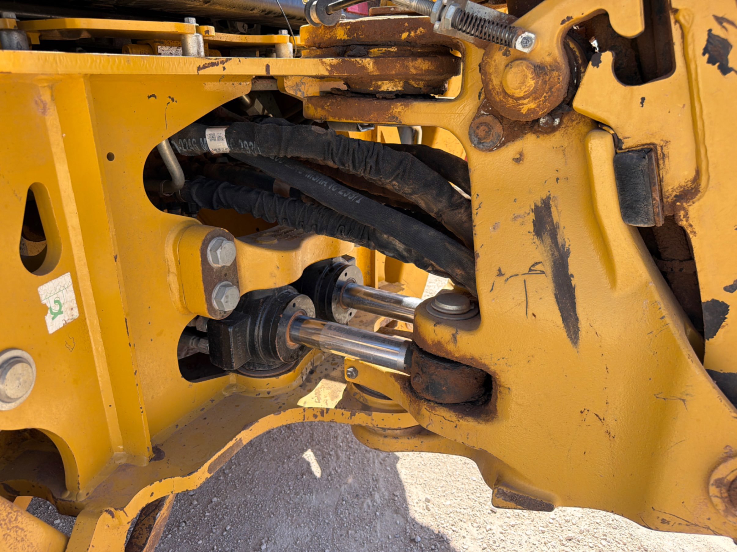 2021 Caterpillar 420F2