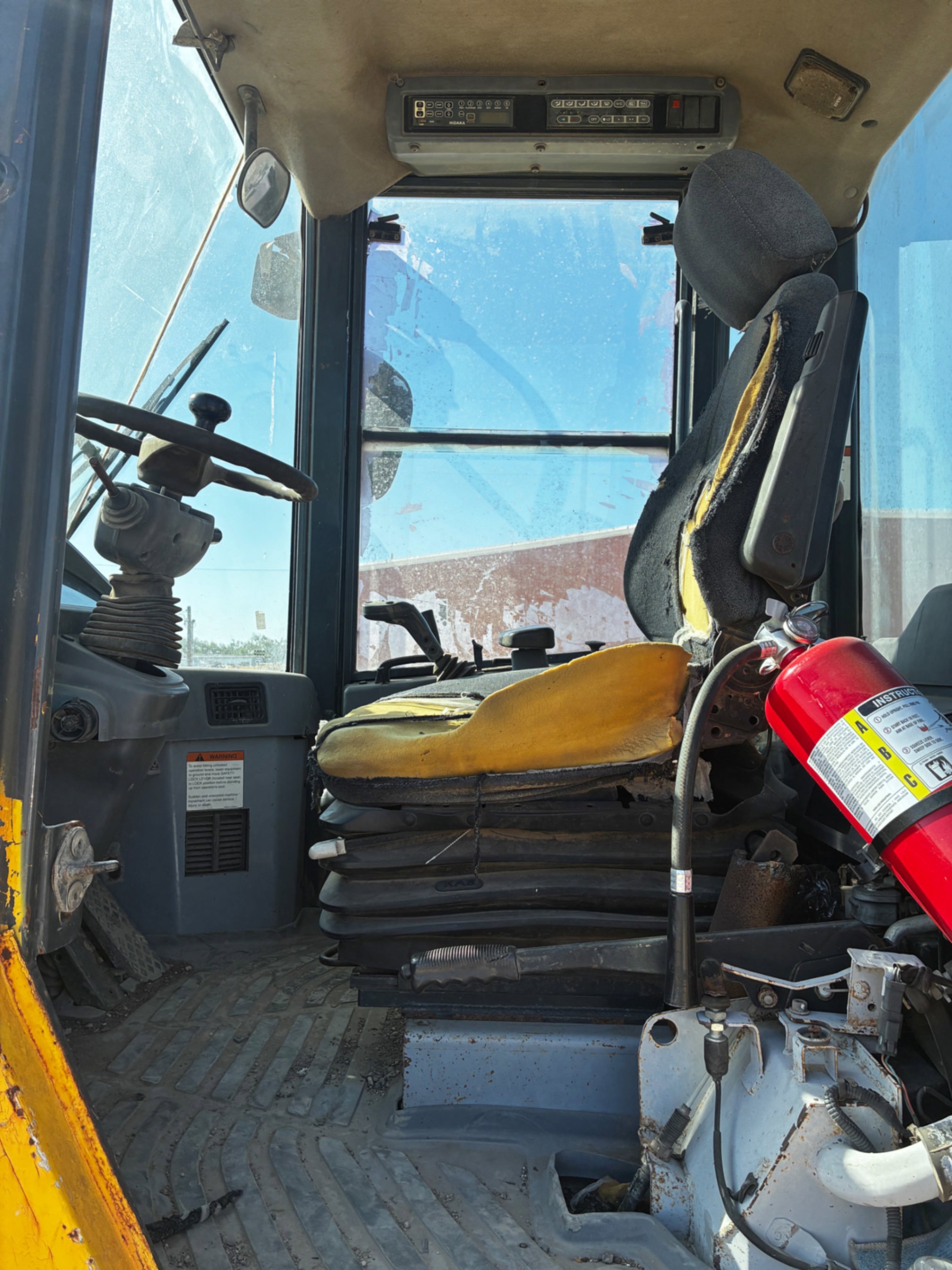 2014 JLG WA320