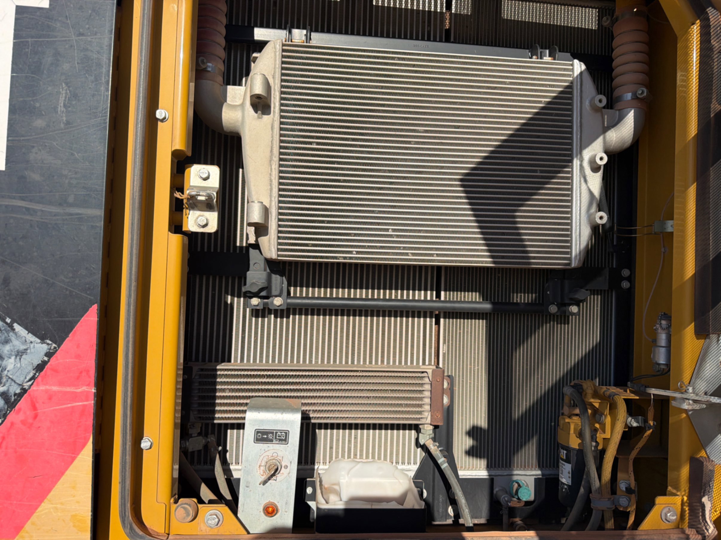 2006 Caterpillar 326FL