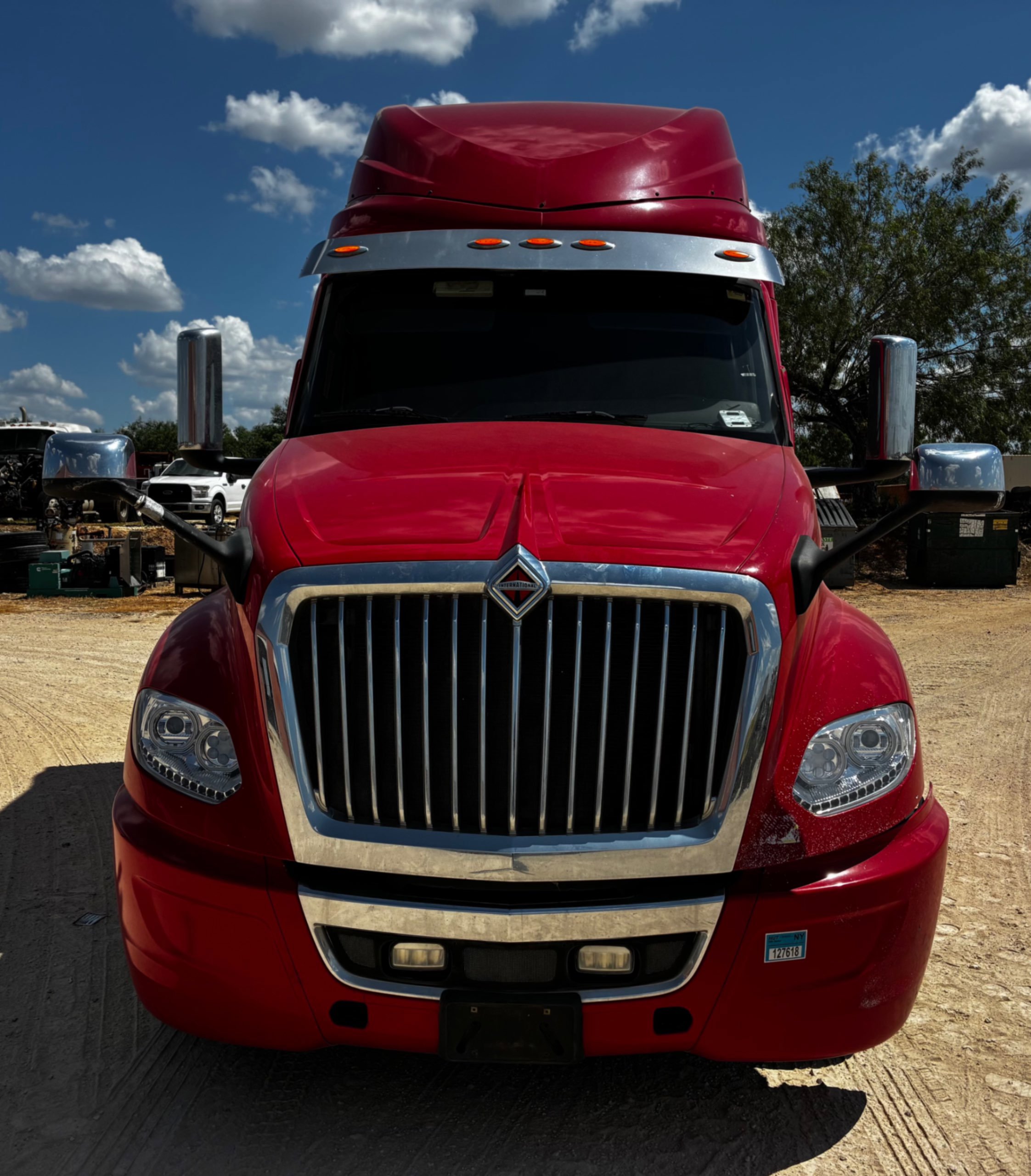2015 Mack VISION