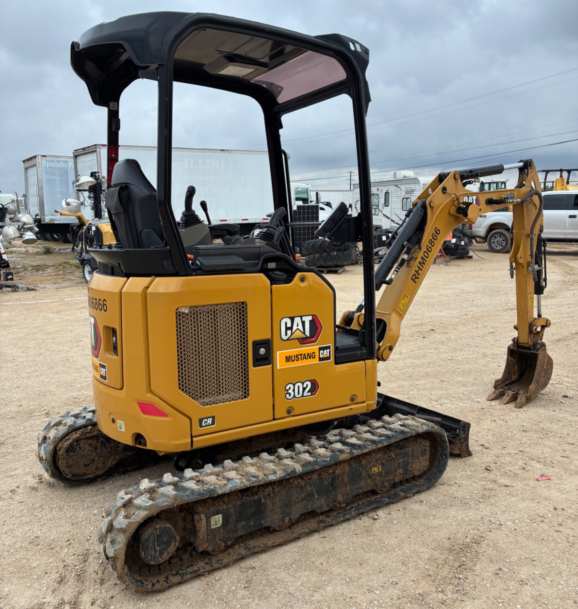 2024 Caterpillar 302