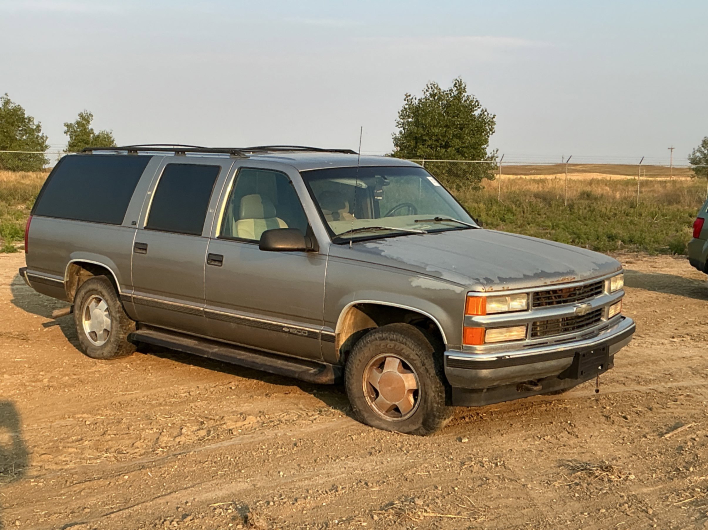 1999 Chevrolet SUBURBAN