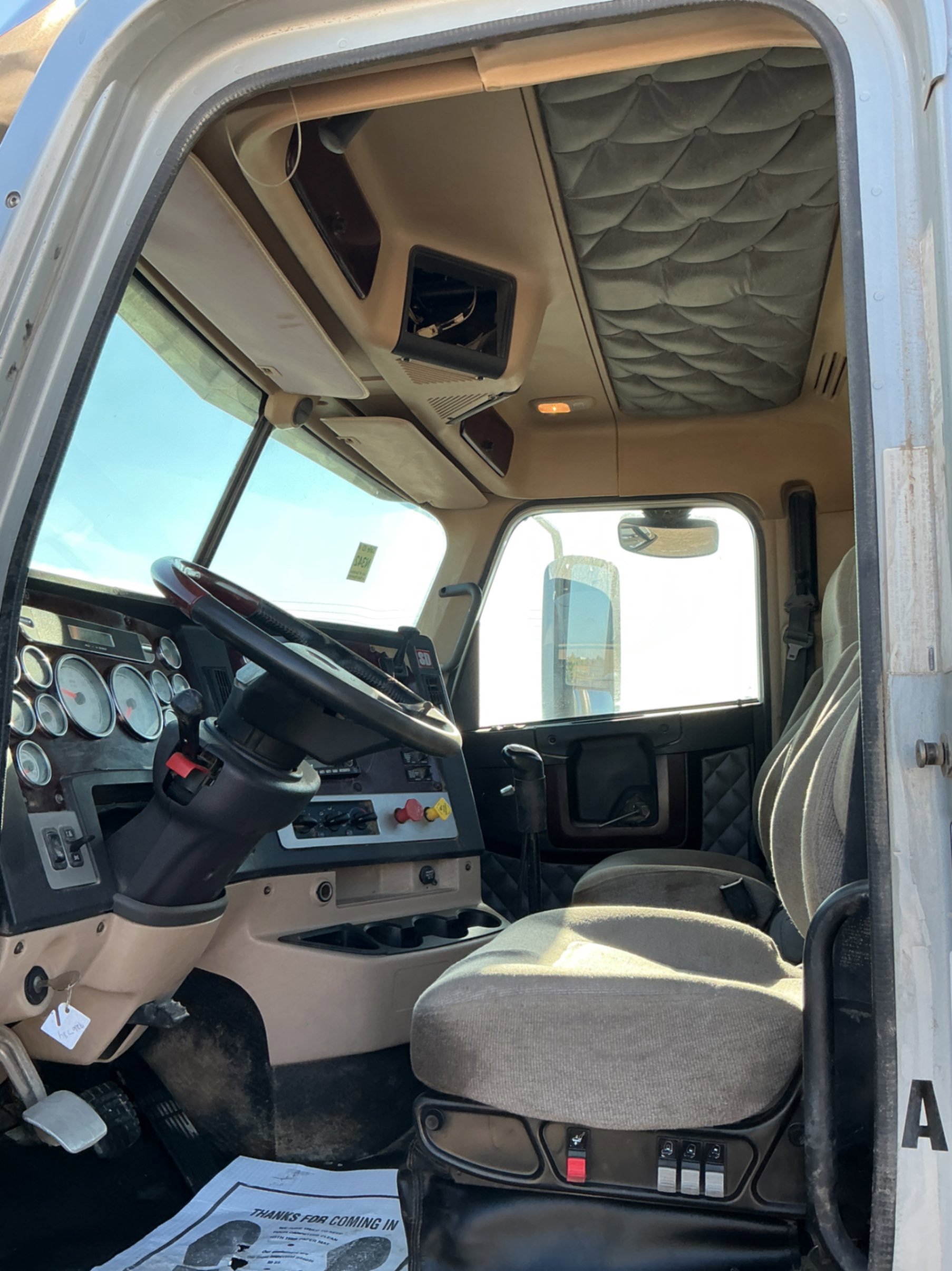 2013 Freightliner CORONADO 122