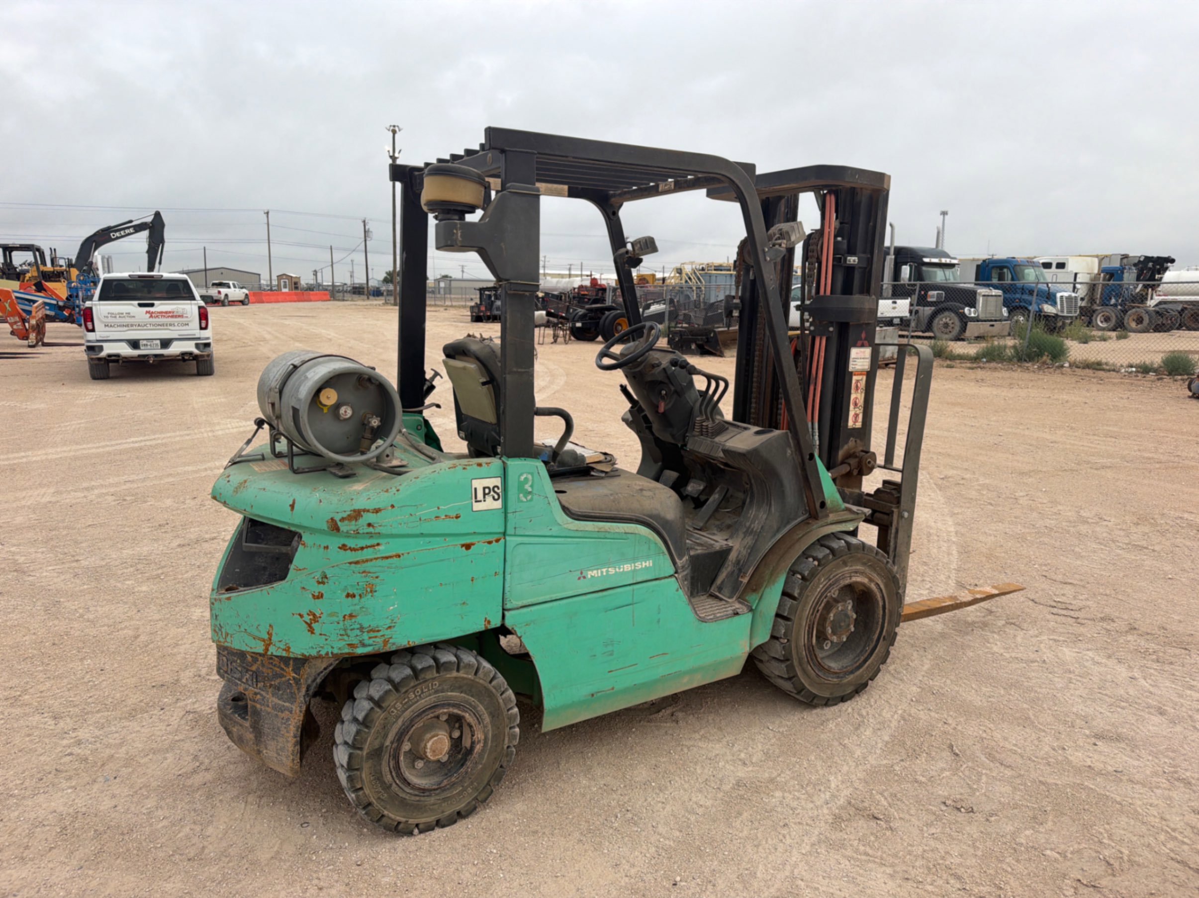 Mitsubishi FG30N