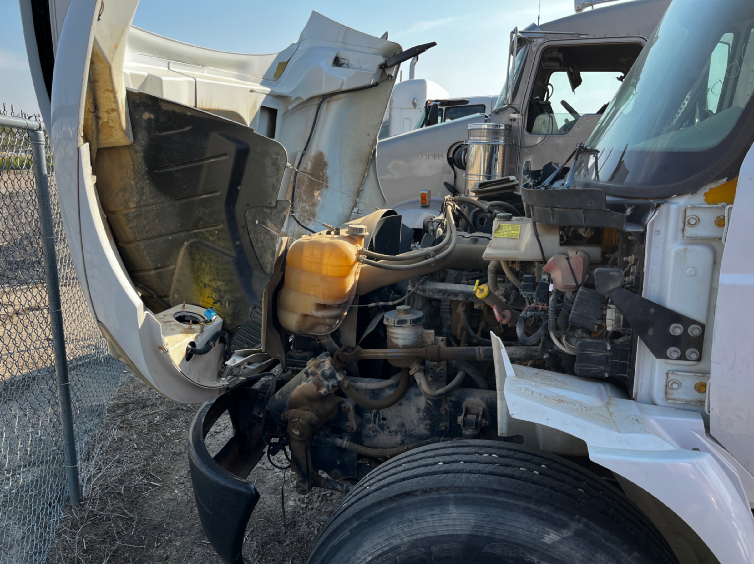 2013 International DURASTAR 4300