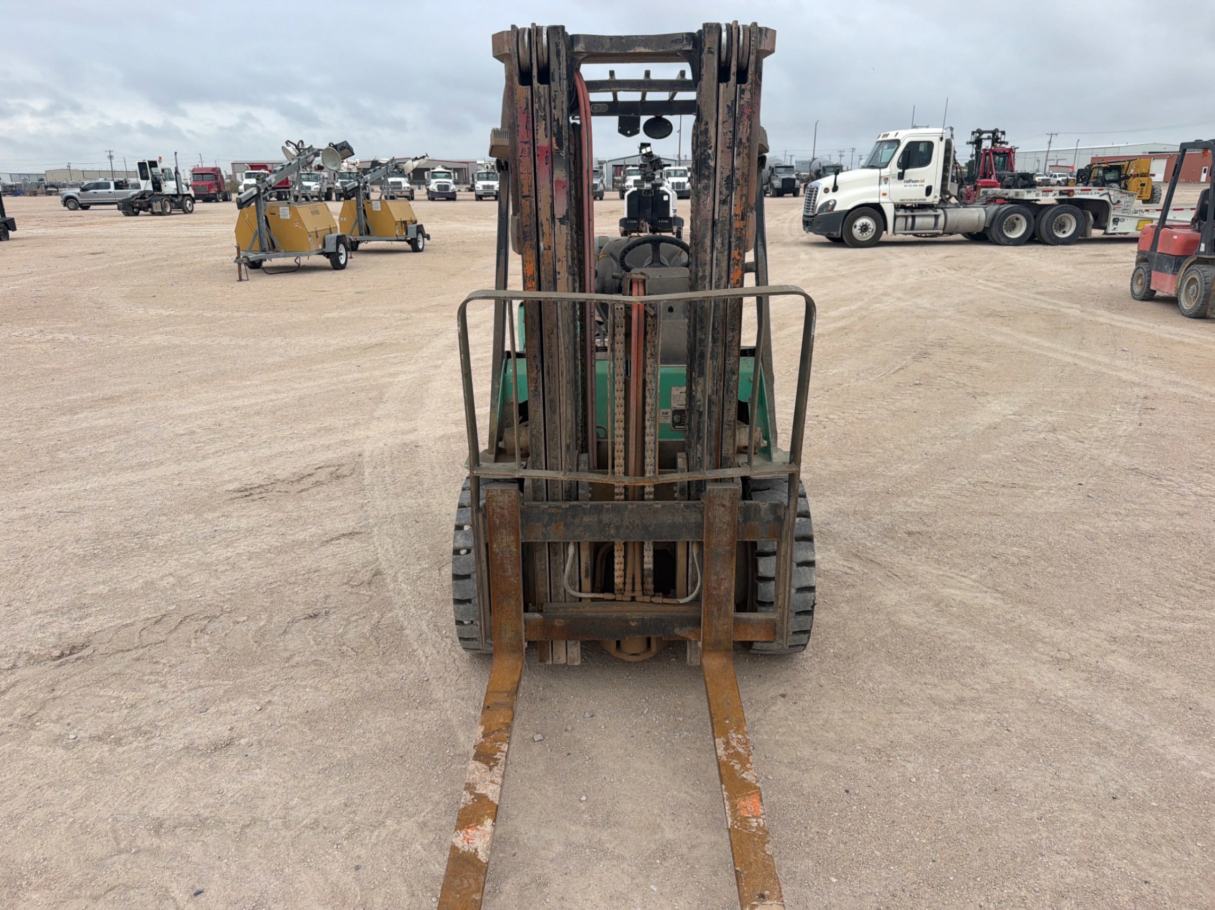 Mitsubishi FG30N