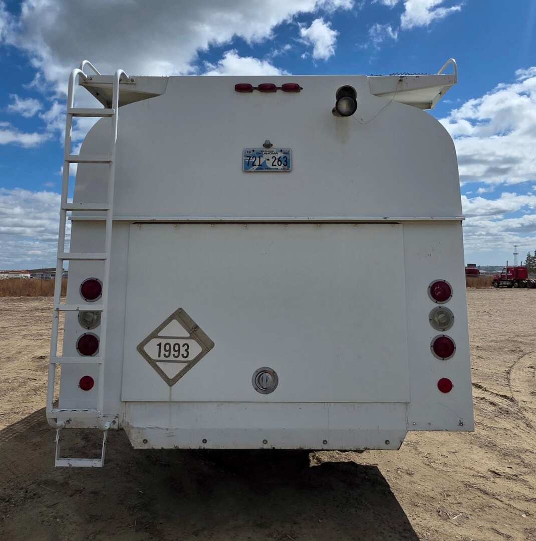 2002 Freightliner FL80