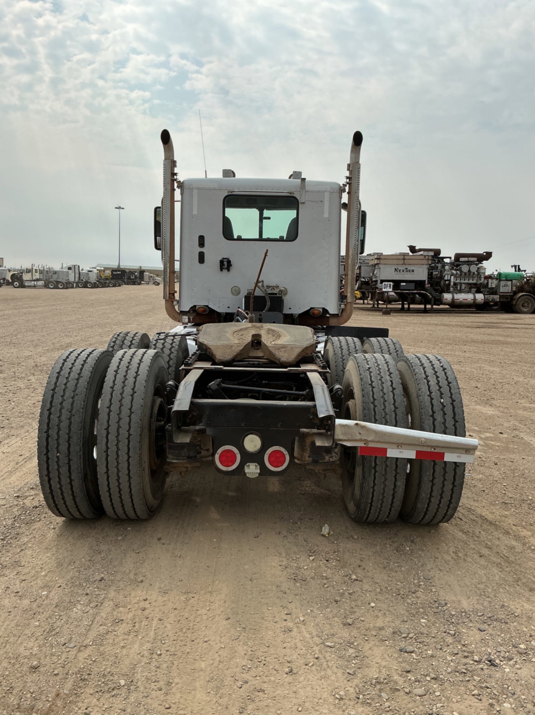 2012 Freightliner CORONADO 122