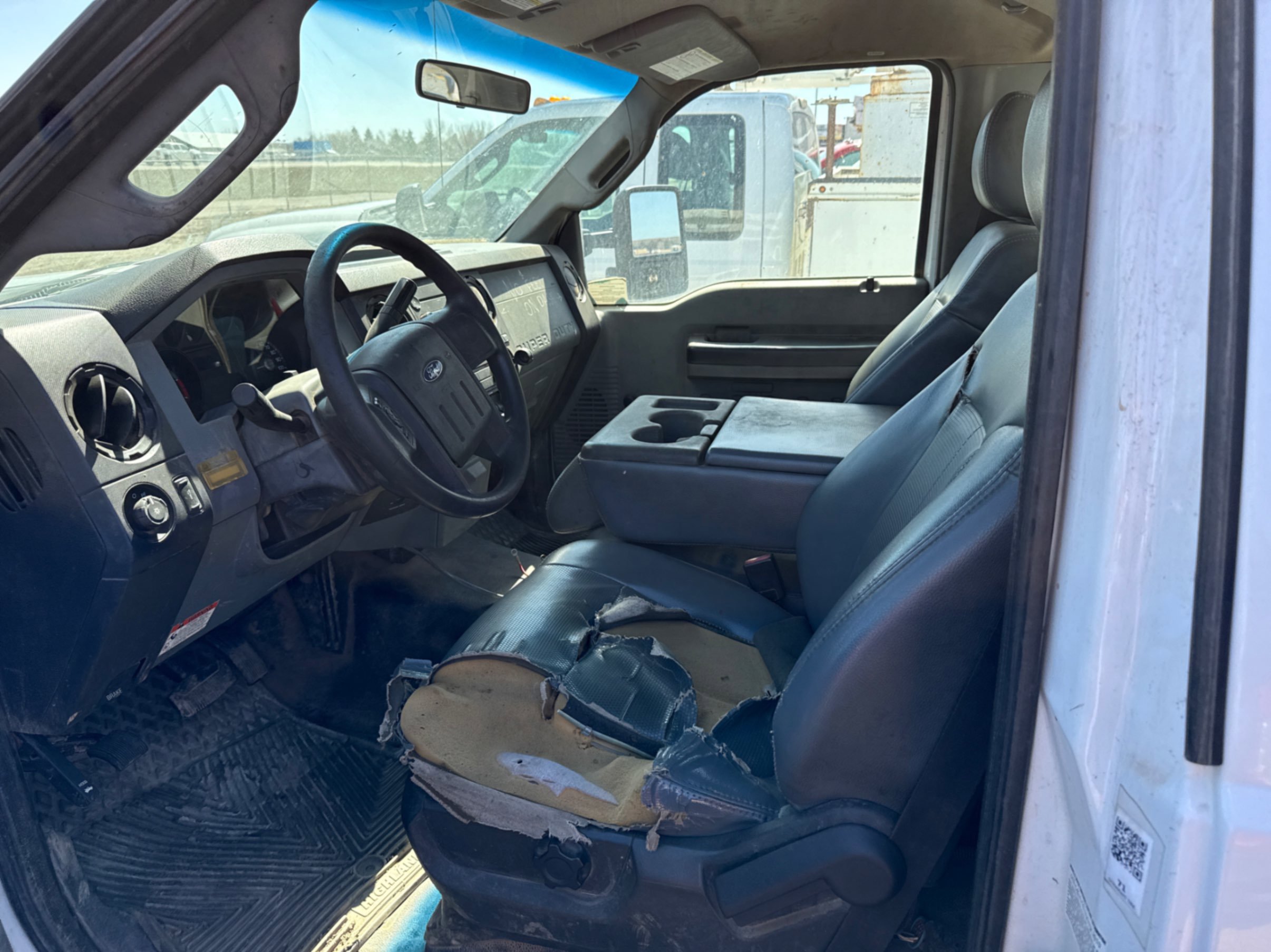 2011 Ford F550 SUPER DUTY