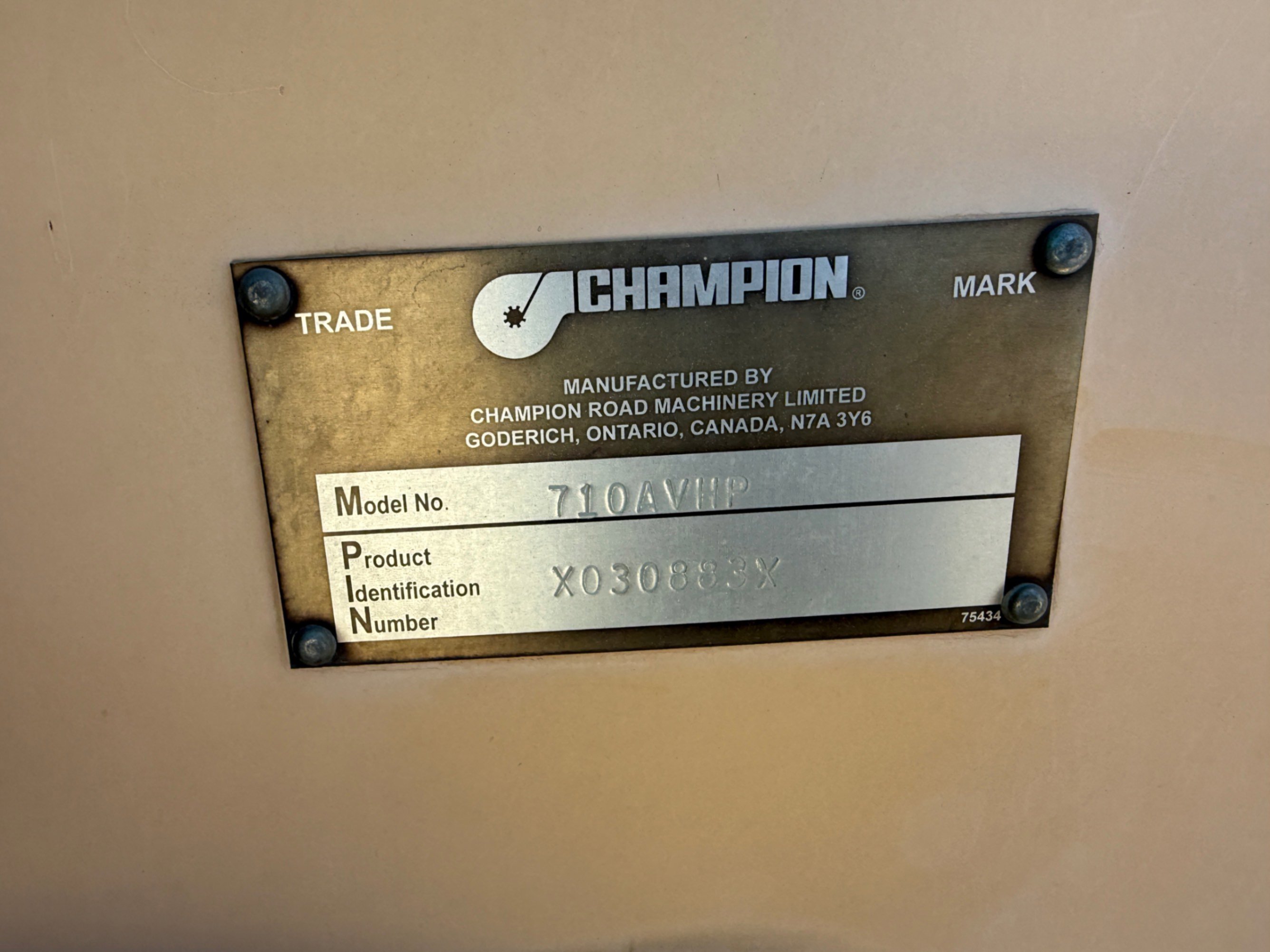 2000 Champion 720A VHP