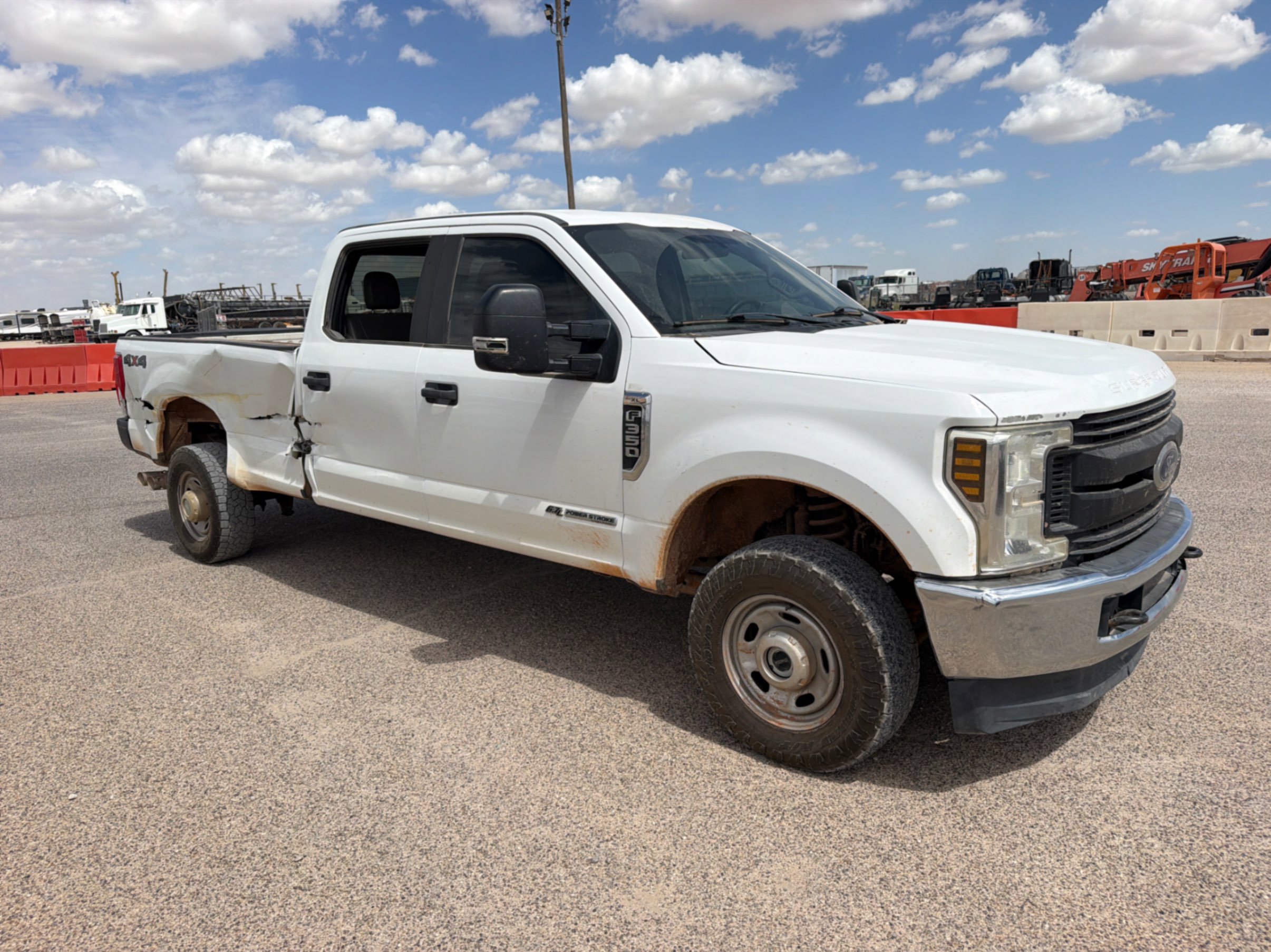 2019 Ford F-350 SUPER DUTY