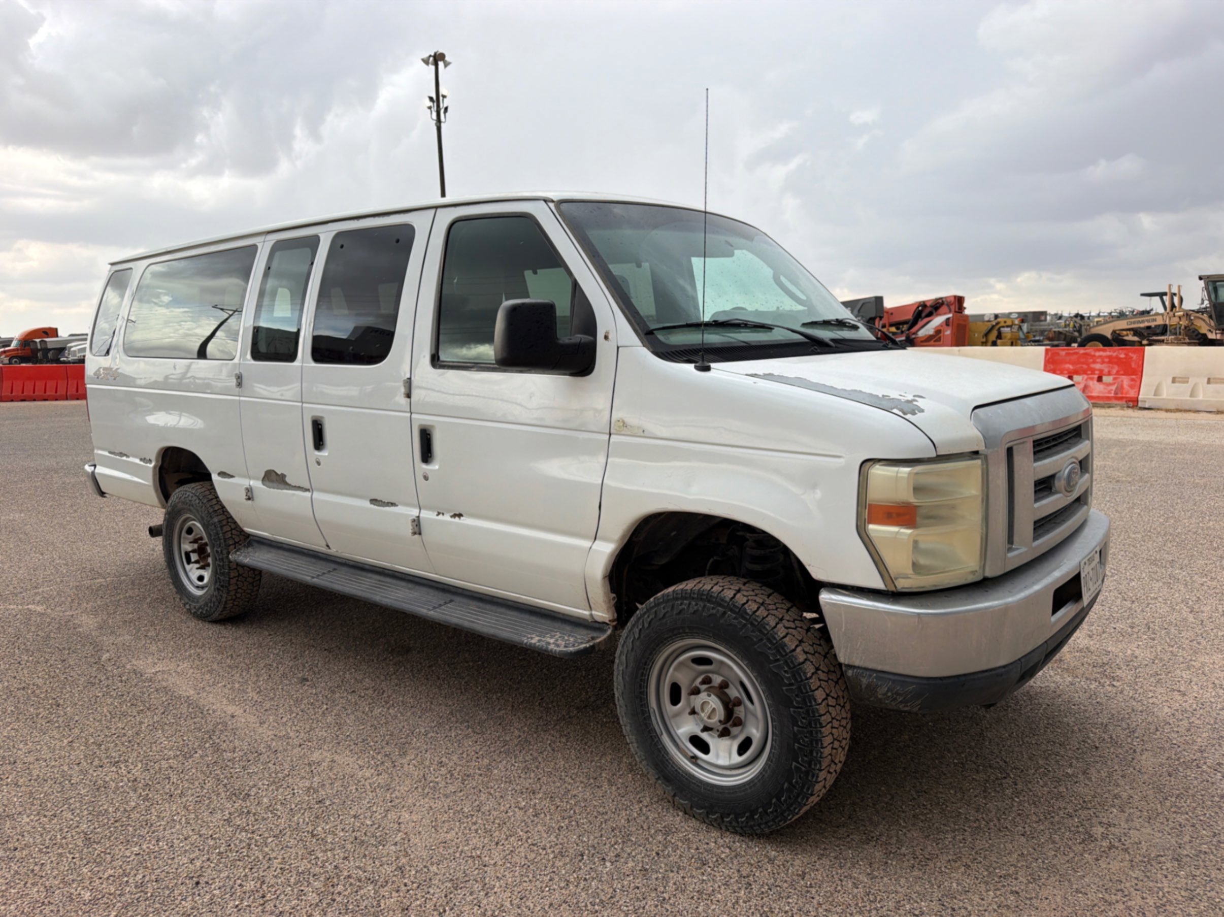 2011 Ford E-SERIES