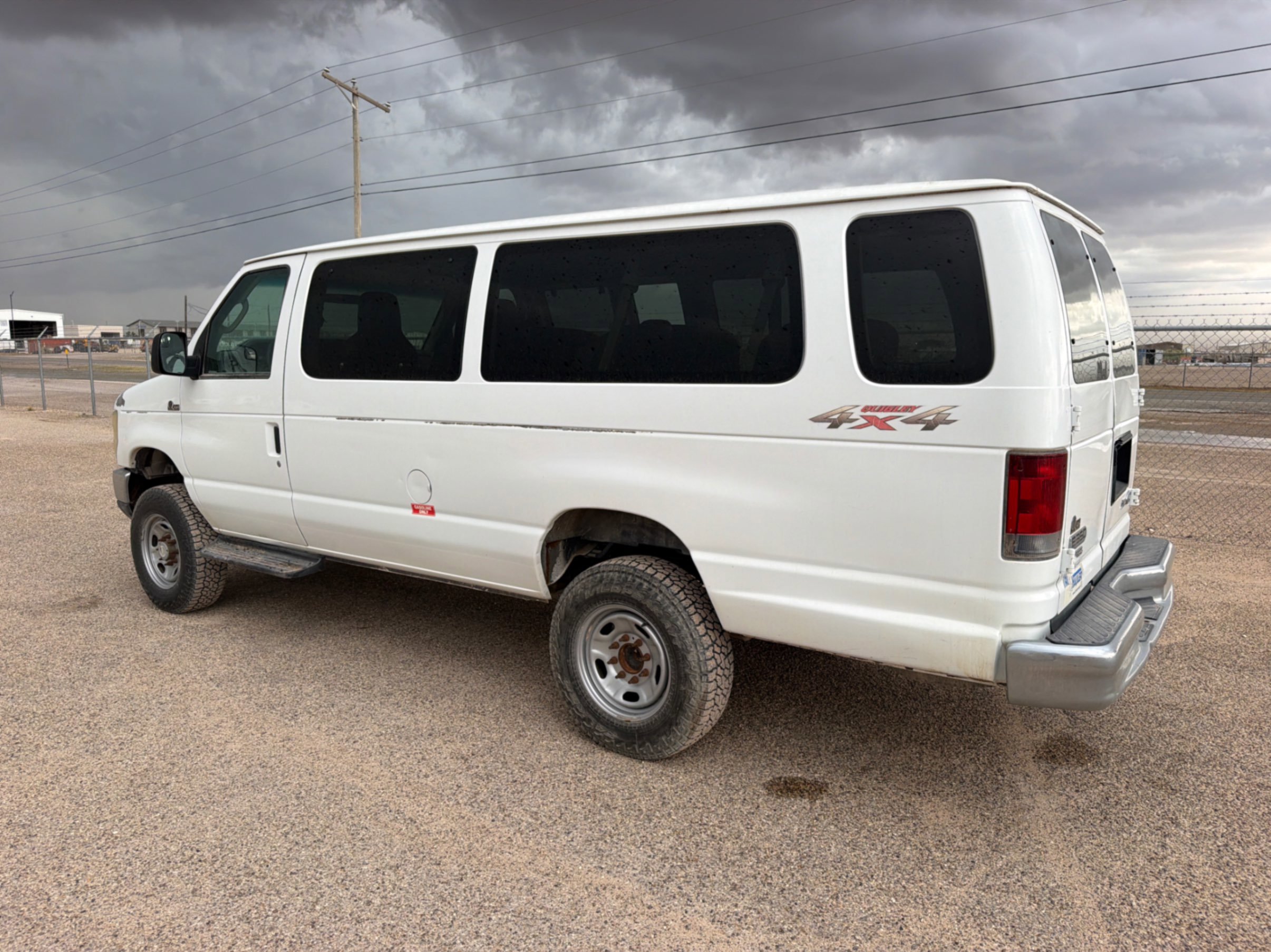 2011 Ford E-SERIES
