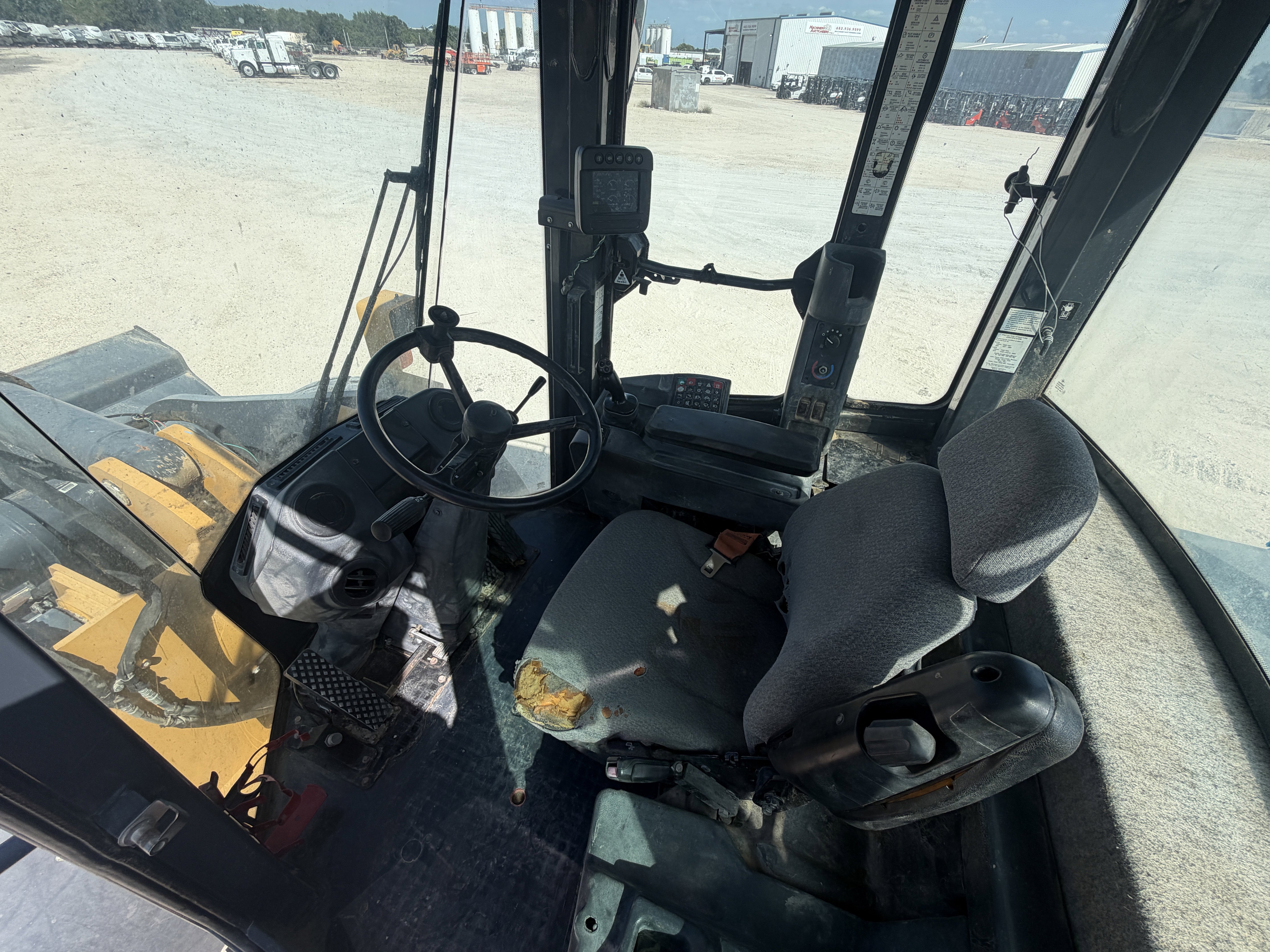 2015 John Deere 644K