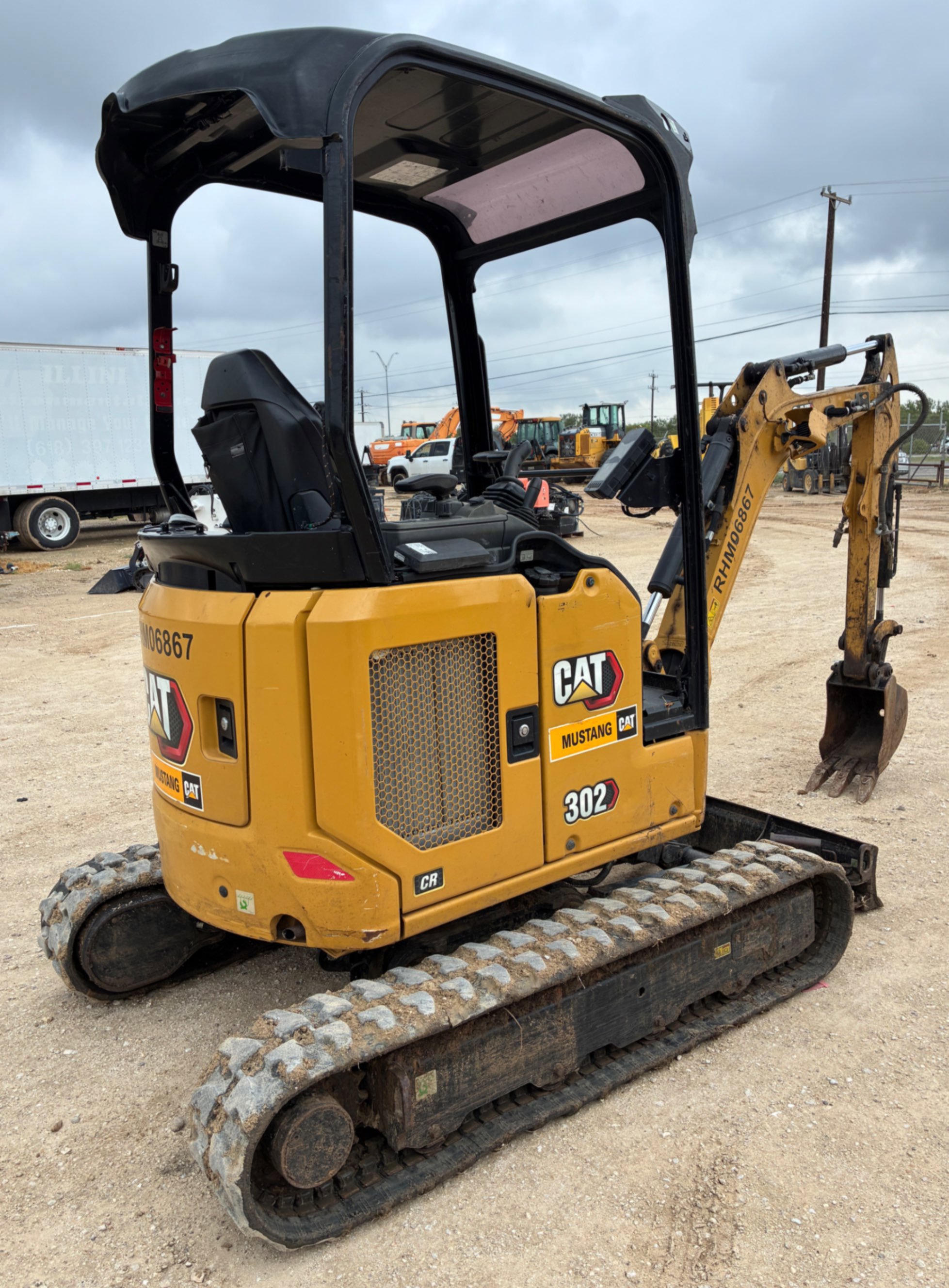 2024 Caterpillar 302