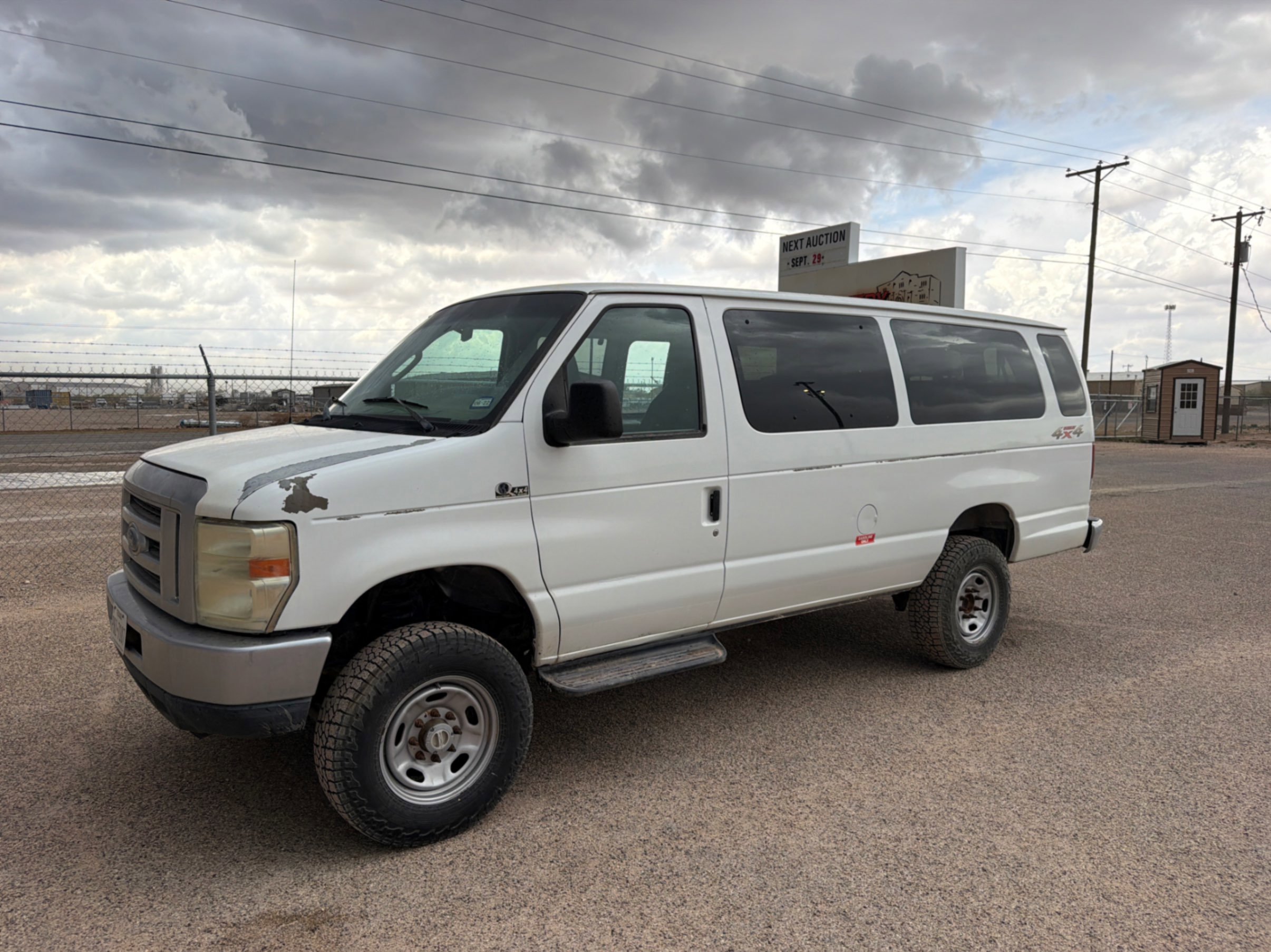 2011 Ford E-SERIES